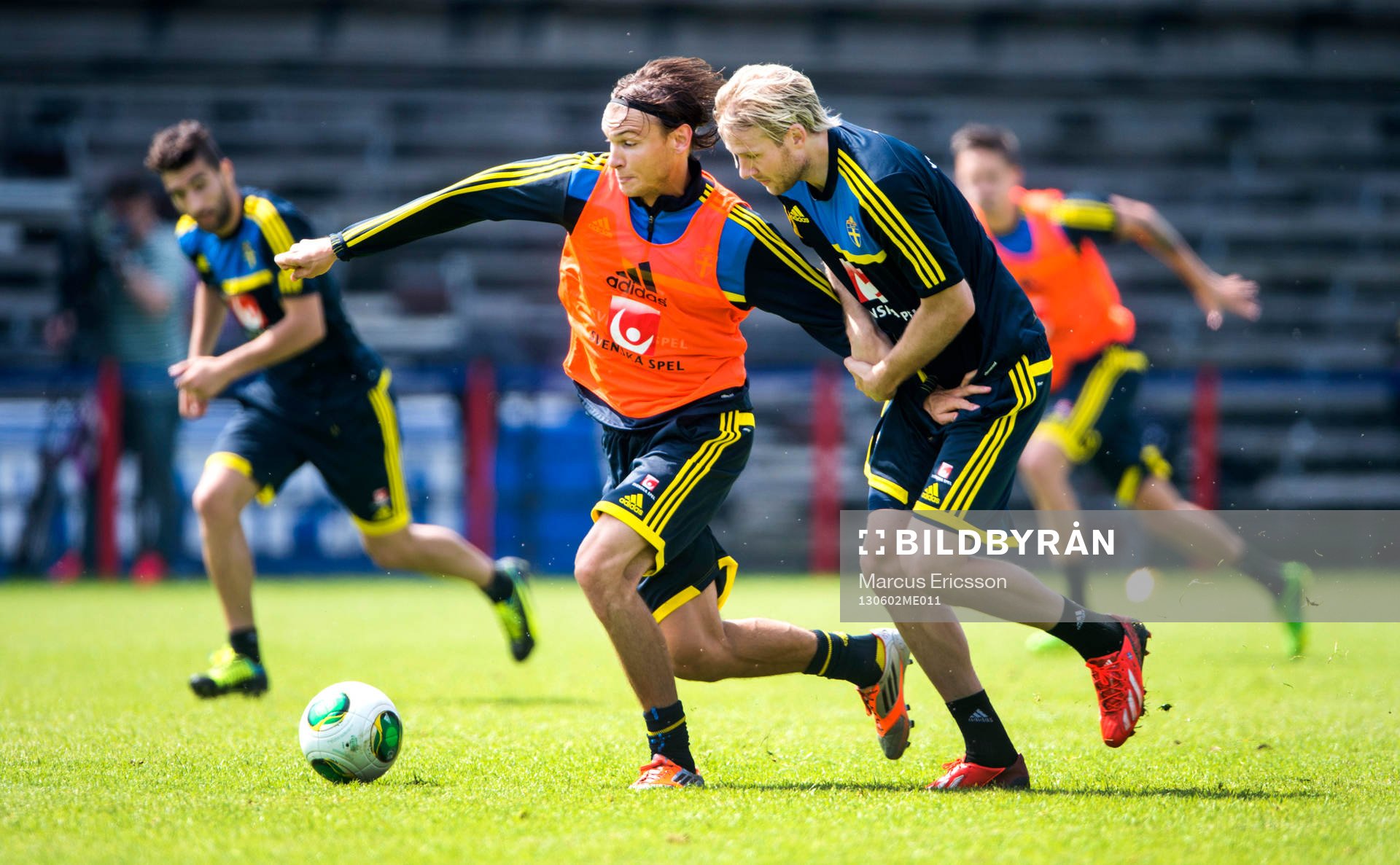 Träning på Söderstadion i Stockholm. Albin Ekdal och Ola