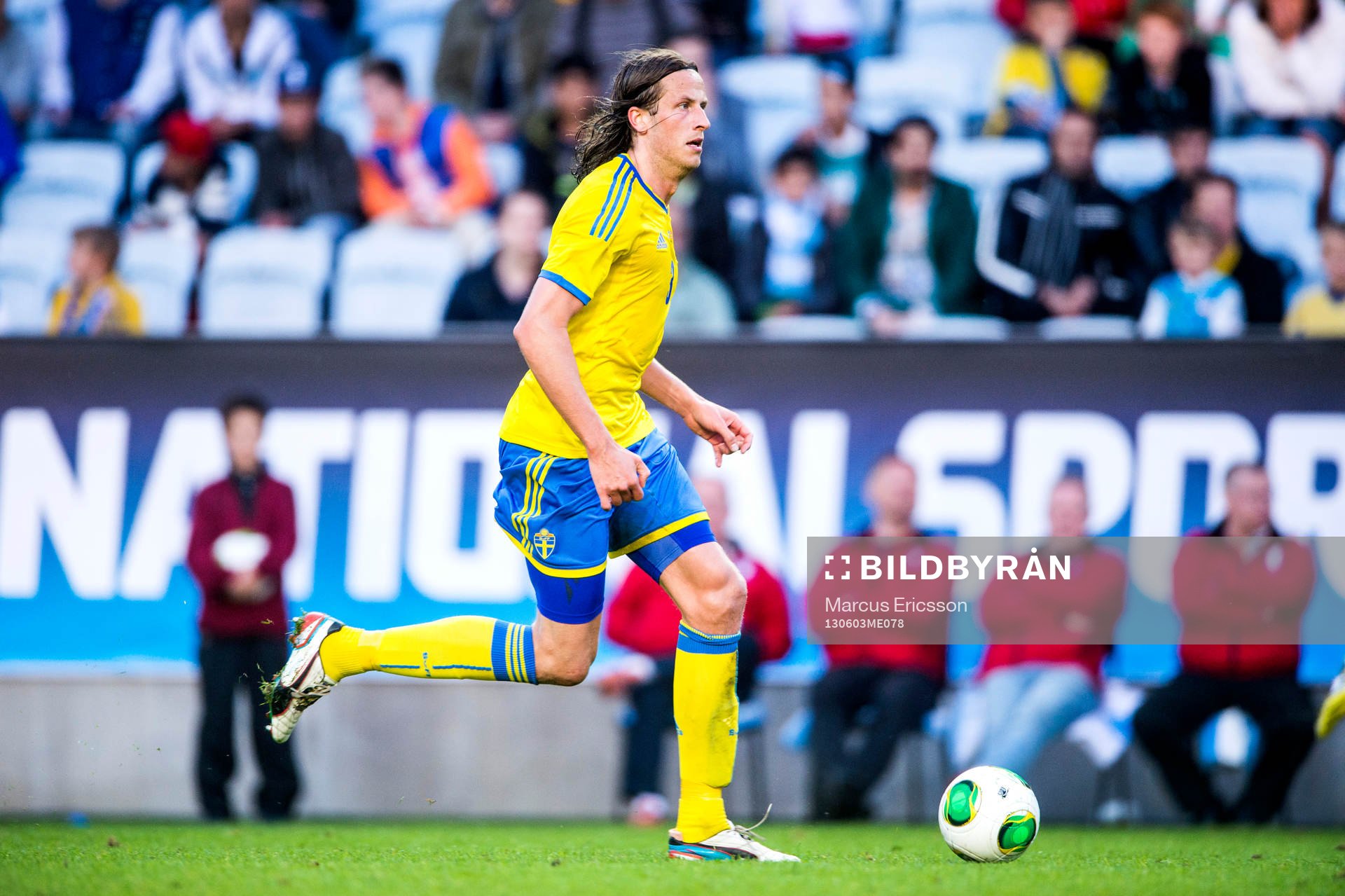 Jonas Olsson, Sverige