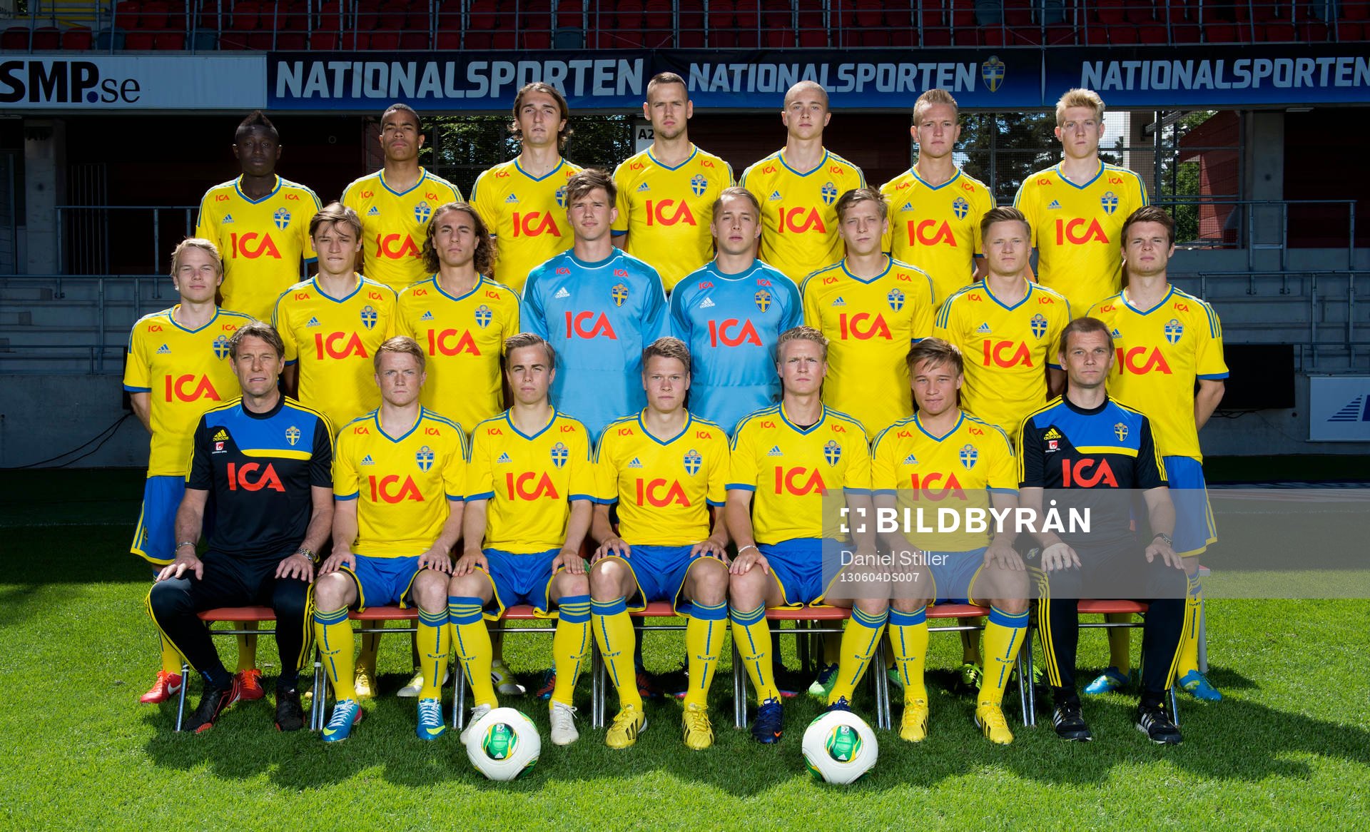 Lagbild Bakre raden från vänster: Pa Konate, Robin