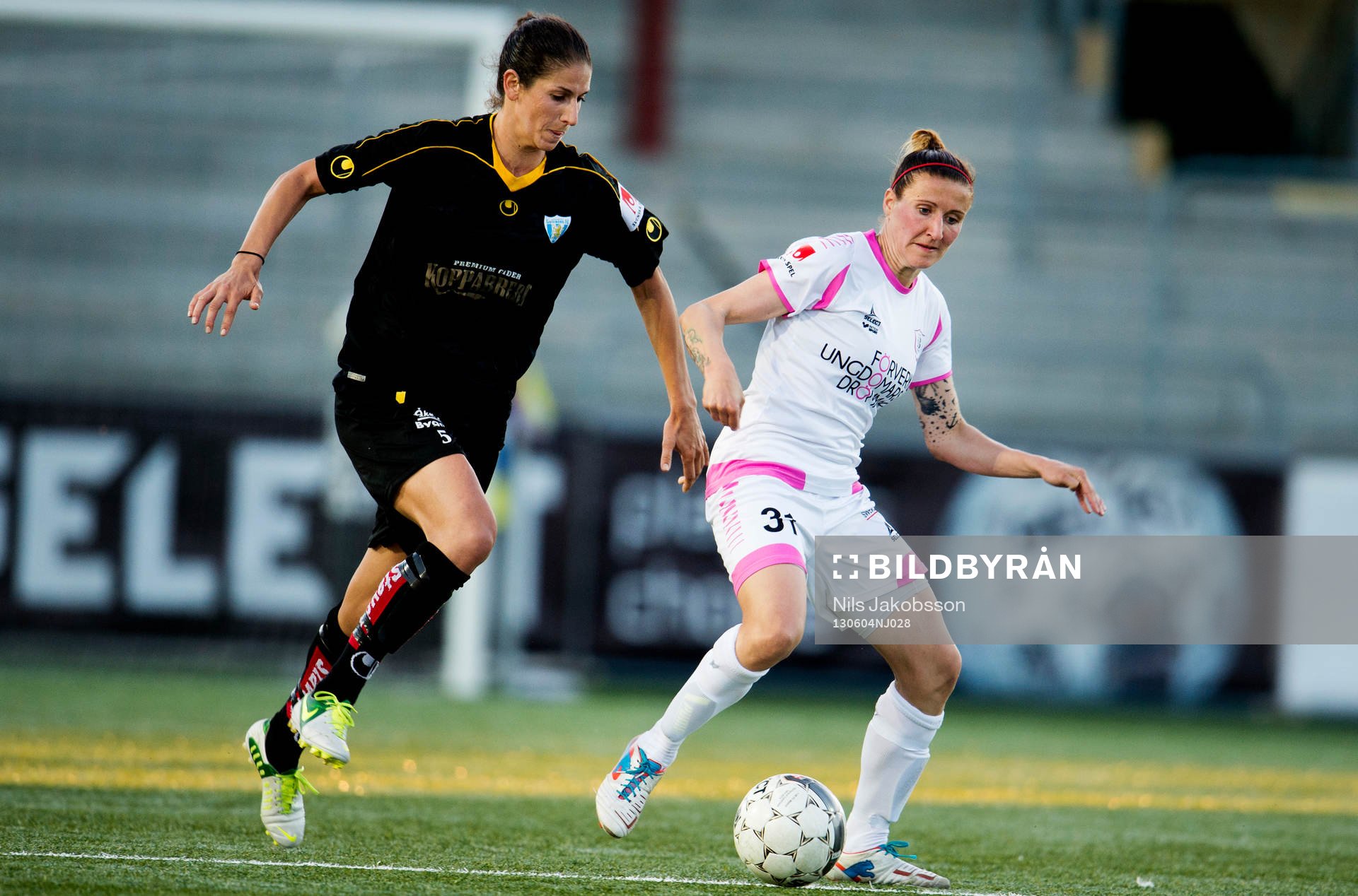 Yael Averbuch, Kopparbergs Göteborg, Anja Mittag, LdB FC