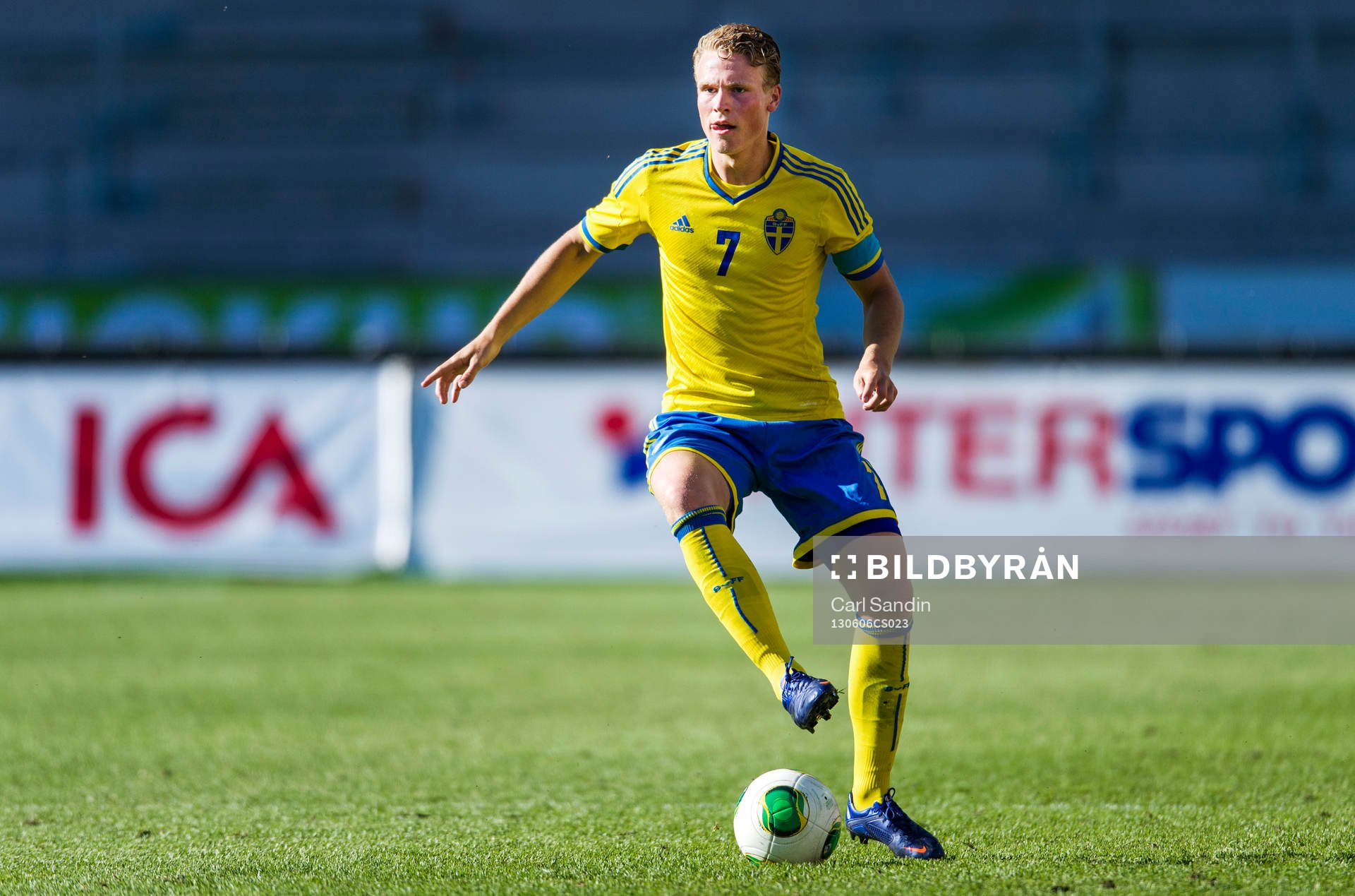 Oscar Hiljemark, Sverige