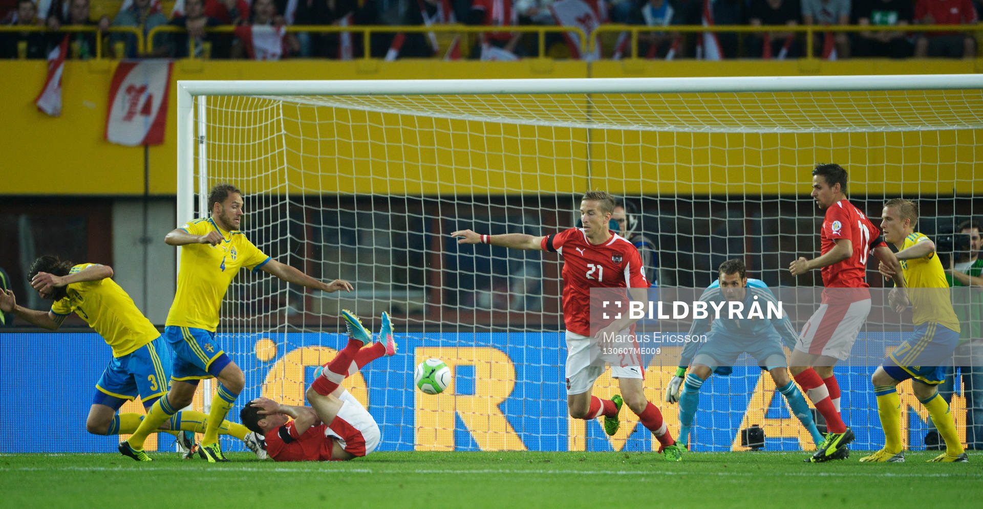Stökigt framför Andreas Isaksson, Sverige