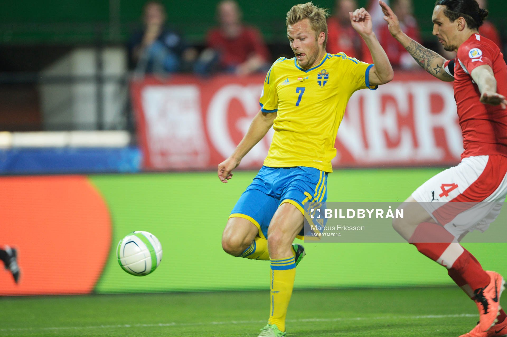 Sebastian Larsson, Sverige