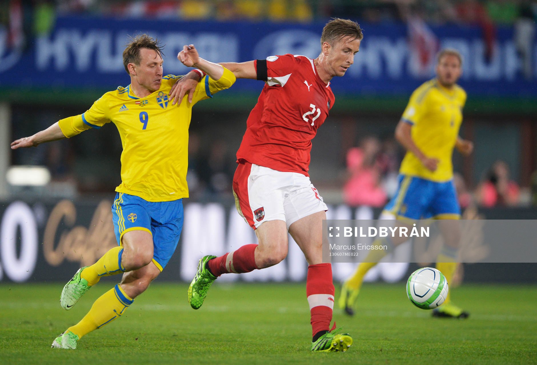 Kim Källström, Sverige och Marc Janko, Österrike