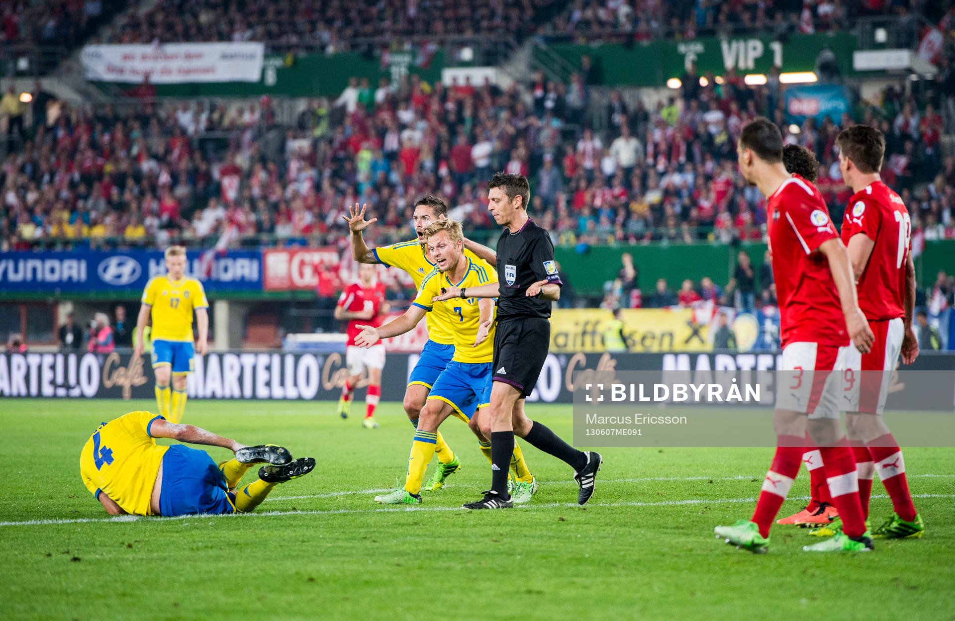 Andreas Granqvist, Sverige sparkas ned i slutminuterna men