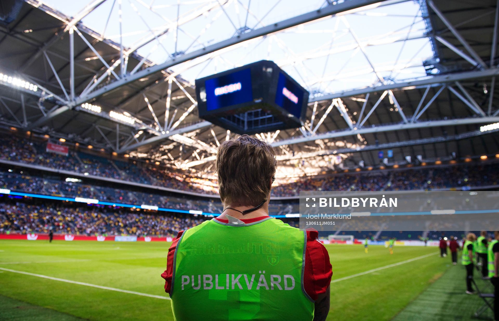 En publikvärd som i normala fall spelar amerikansk fotboll