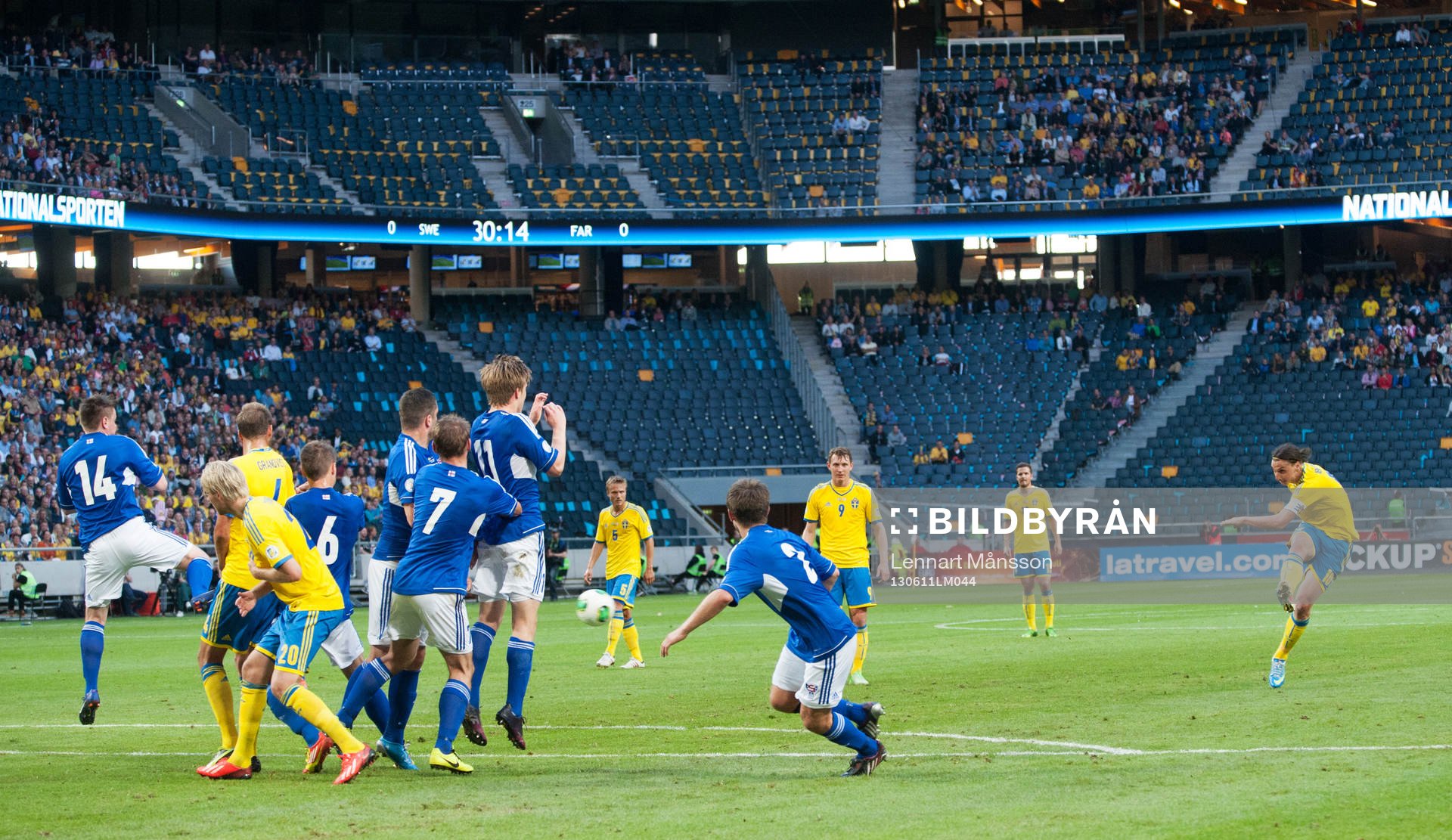 Frispark, i muren av Zlatan Ibrahimovic, Sverige