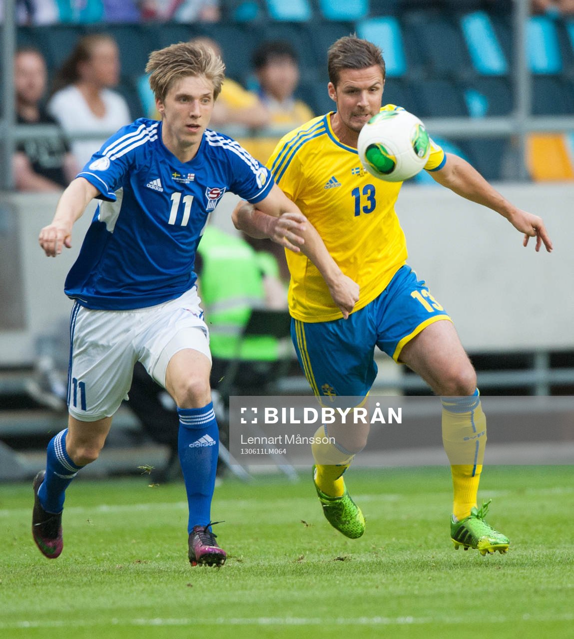 Per Nilsson, Sverige, mot Joan Simun Edmundsson, Färöarna