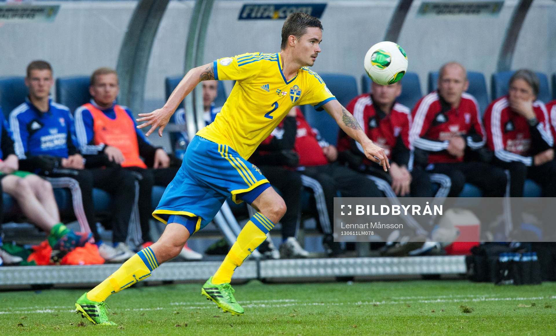 Mikael Lustig, Sverige