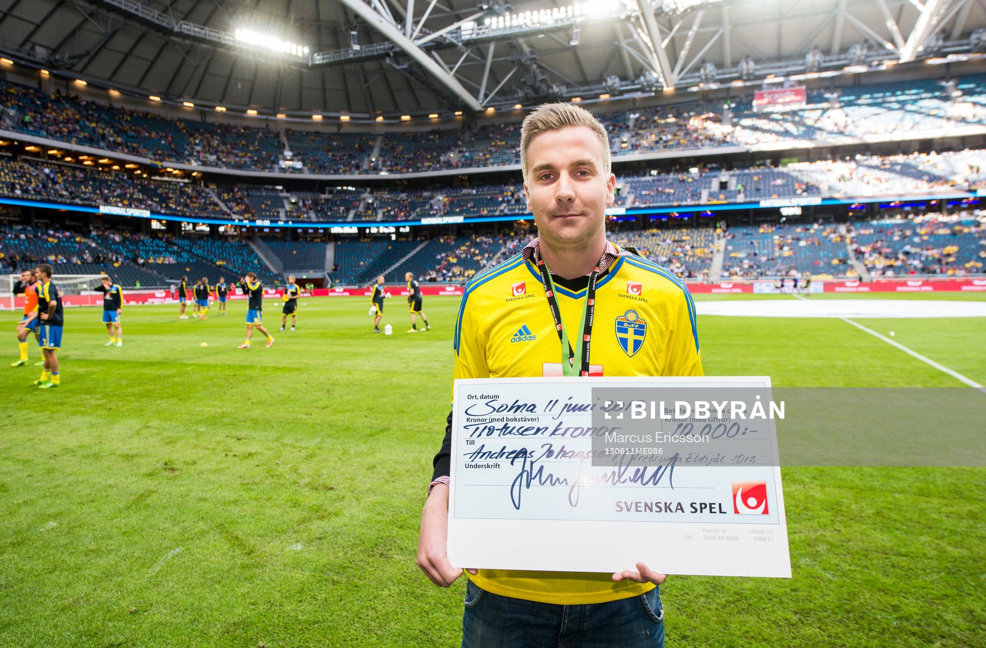 i matchen mellan Sverige och Färöarna i VM-kvalet i