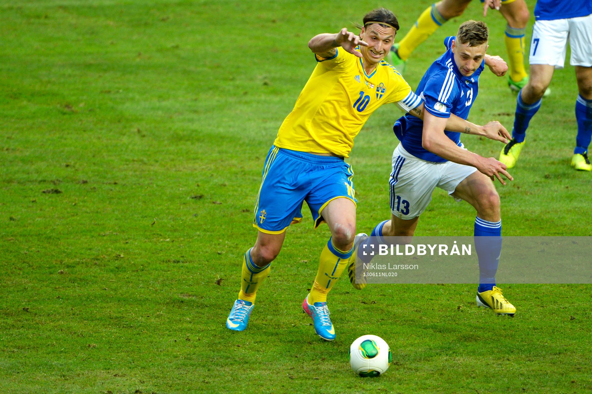 Zlatan Ibrahimovic, Sverige och Pol Johannus Justinussen,