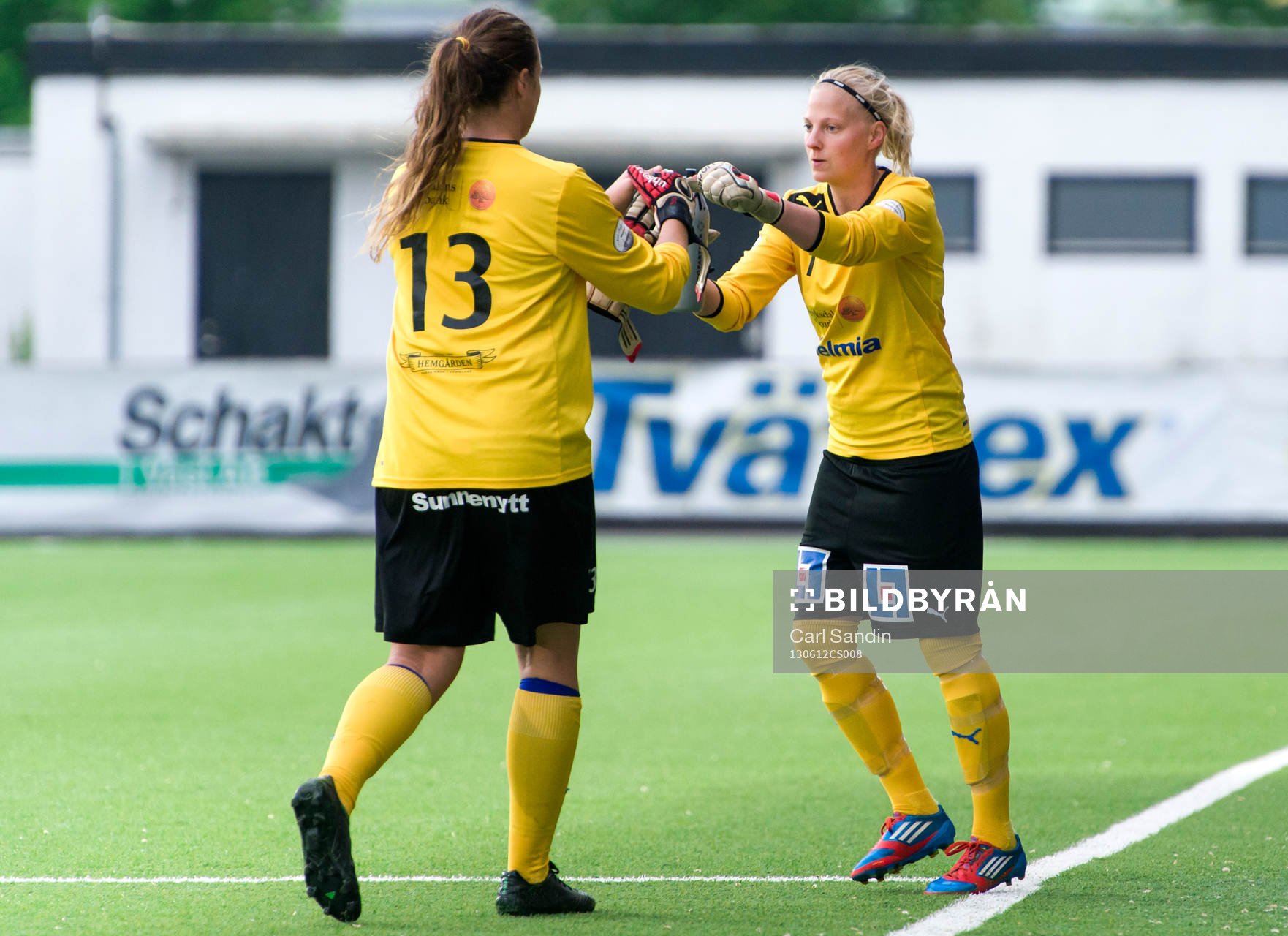 Katlynn Fraine, målvakt, byts ut mot Nathalie Sandelin,