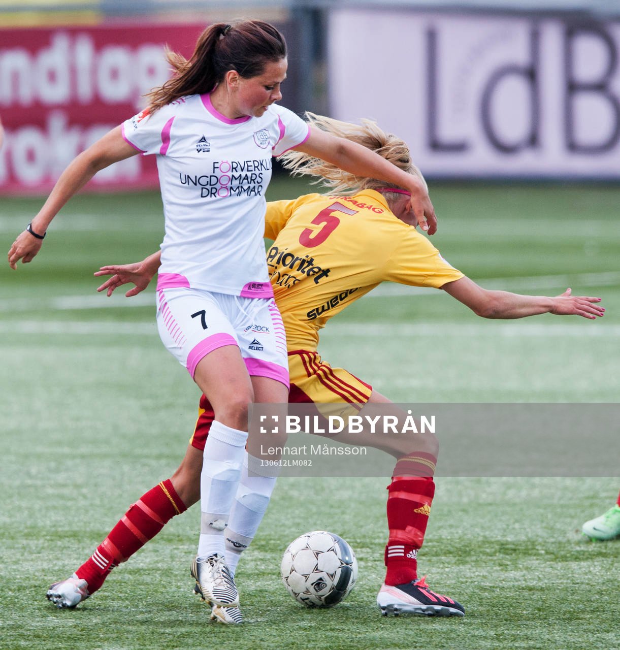 Sara Björk Gunnarsdottir, Malmö och Line Röddik Hansen,