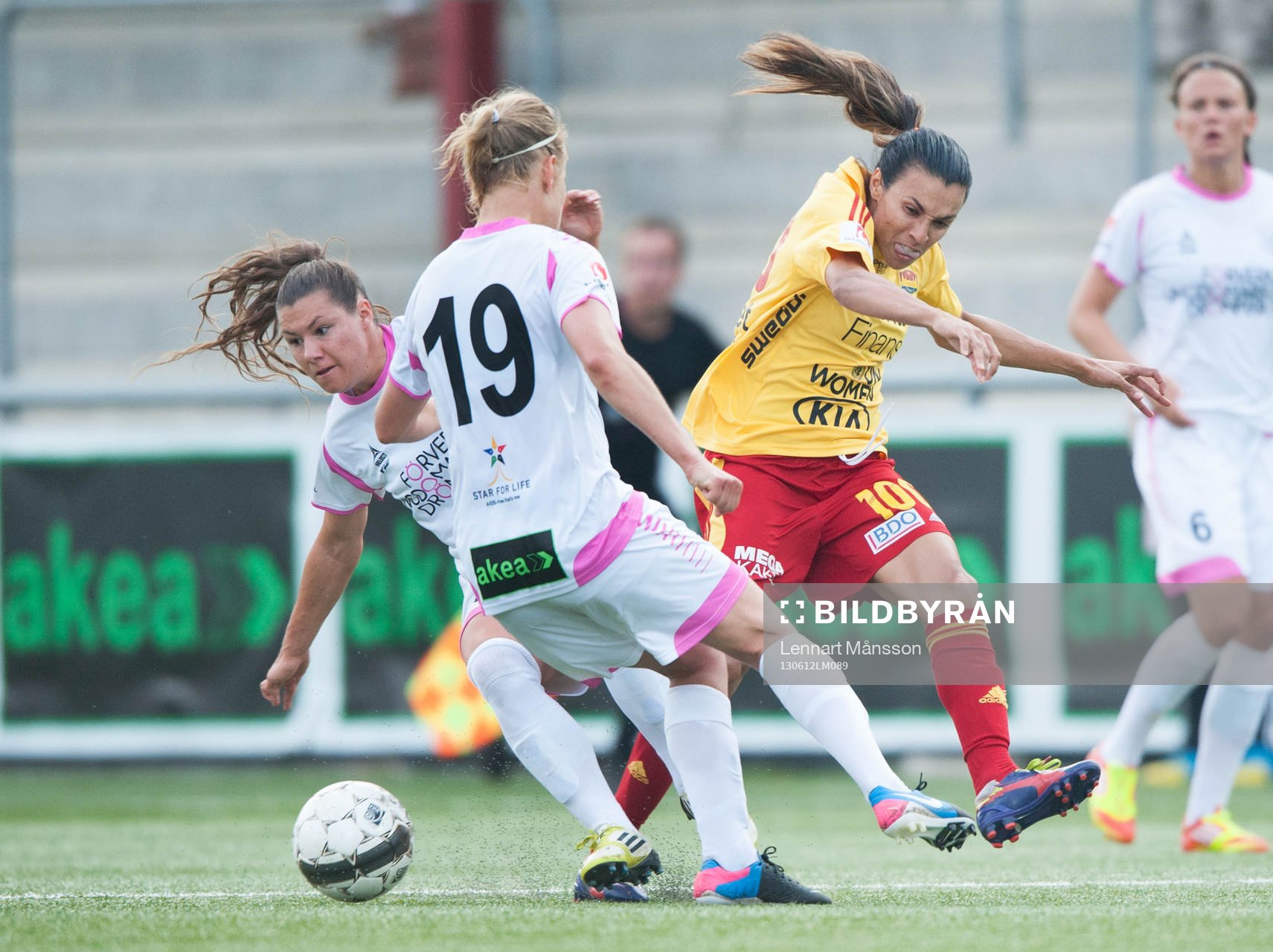 Ramona Bachmann, Malmö och Marta, Tyresö
