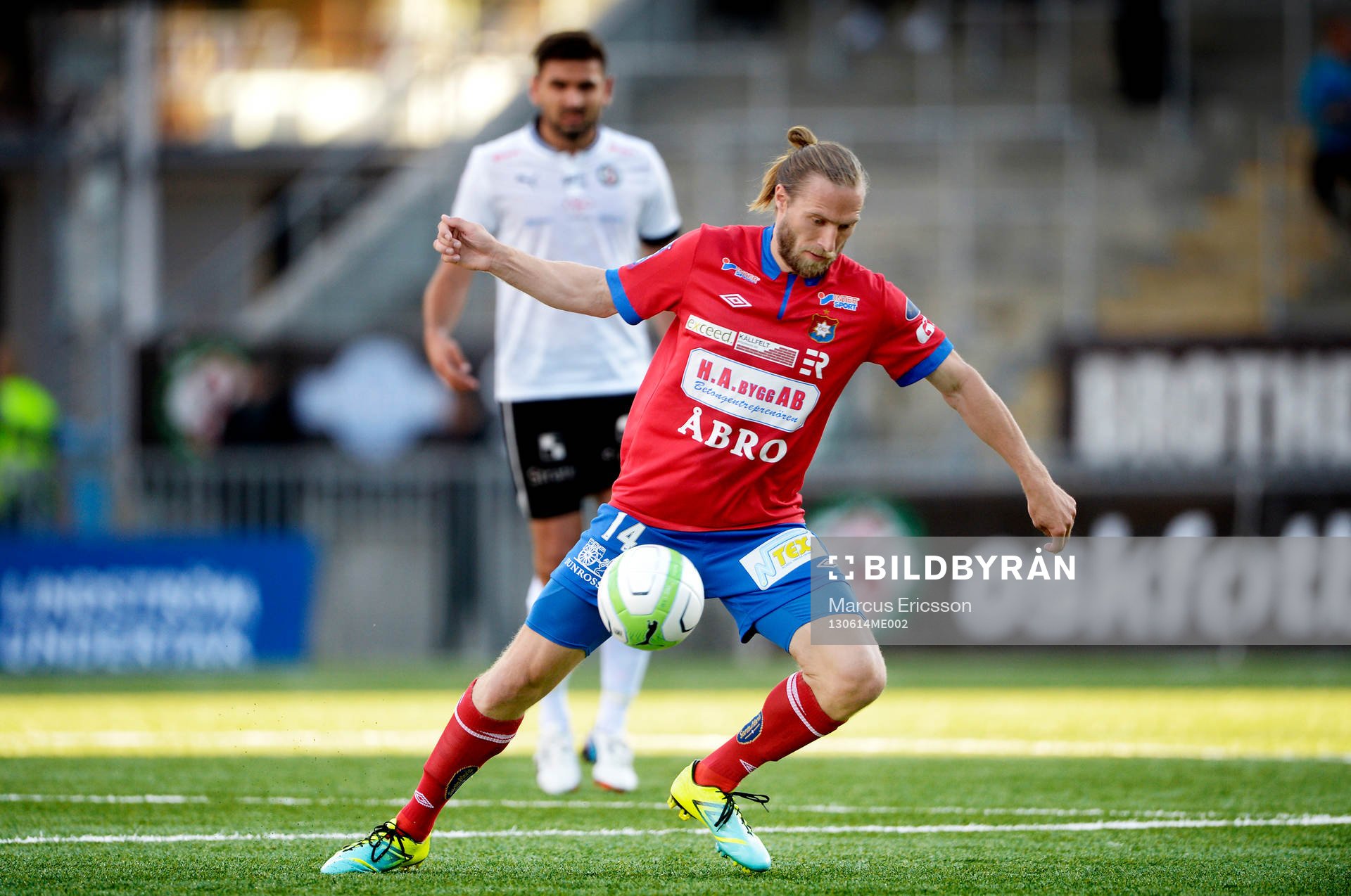 Örgrytes Emil Karlsson i matchen mellan Örebro och