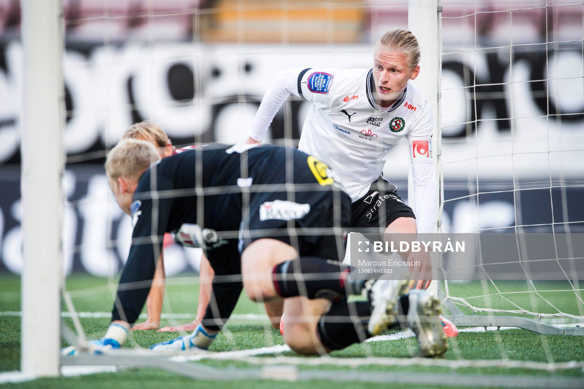 Karl Holmberg, Örebro SK är framme och trycker in 2-0 i