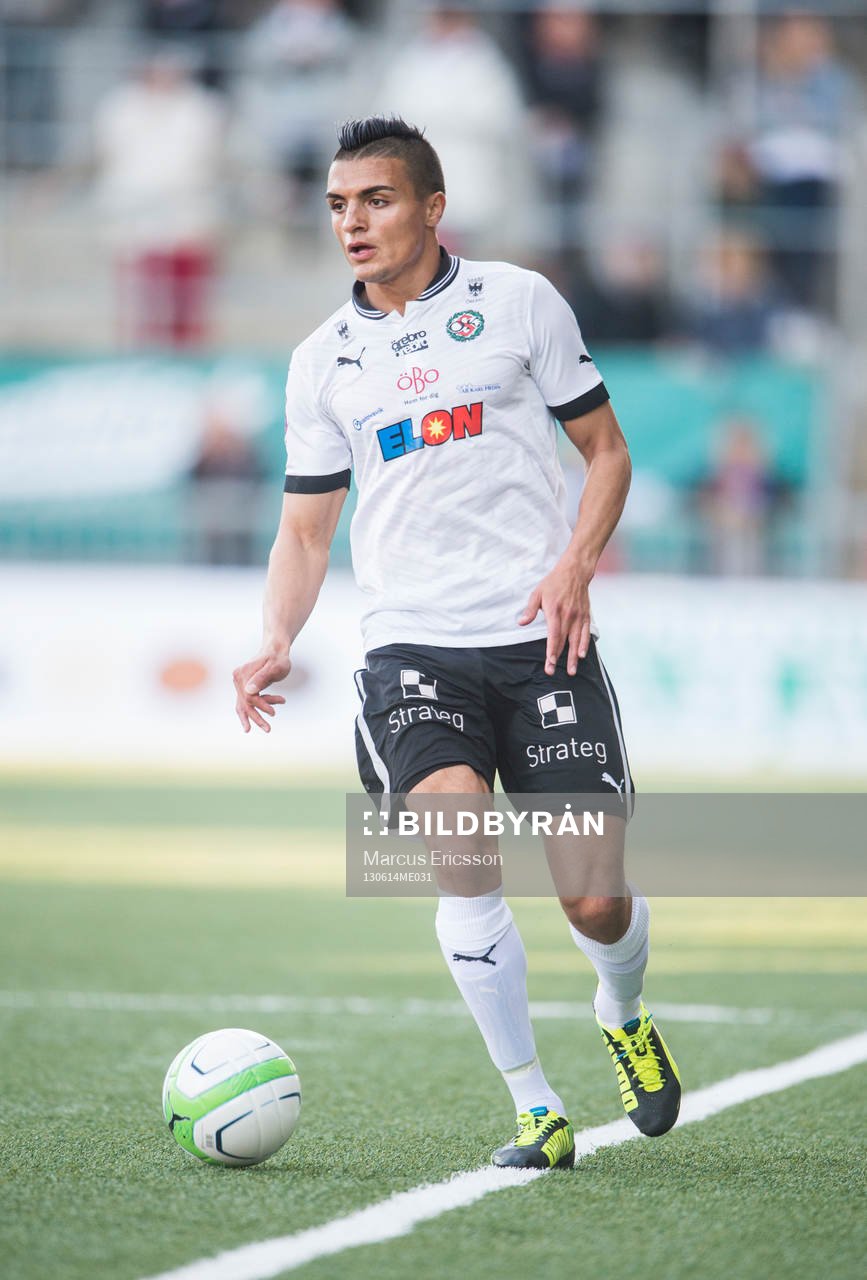 Ahmed Yasin, Örebro SK  i matchen mellan Örebro och