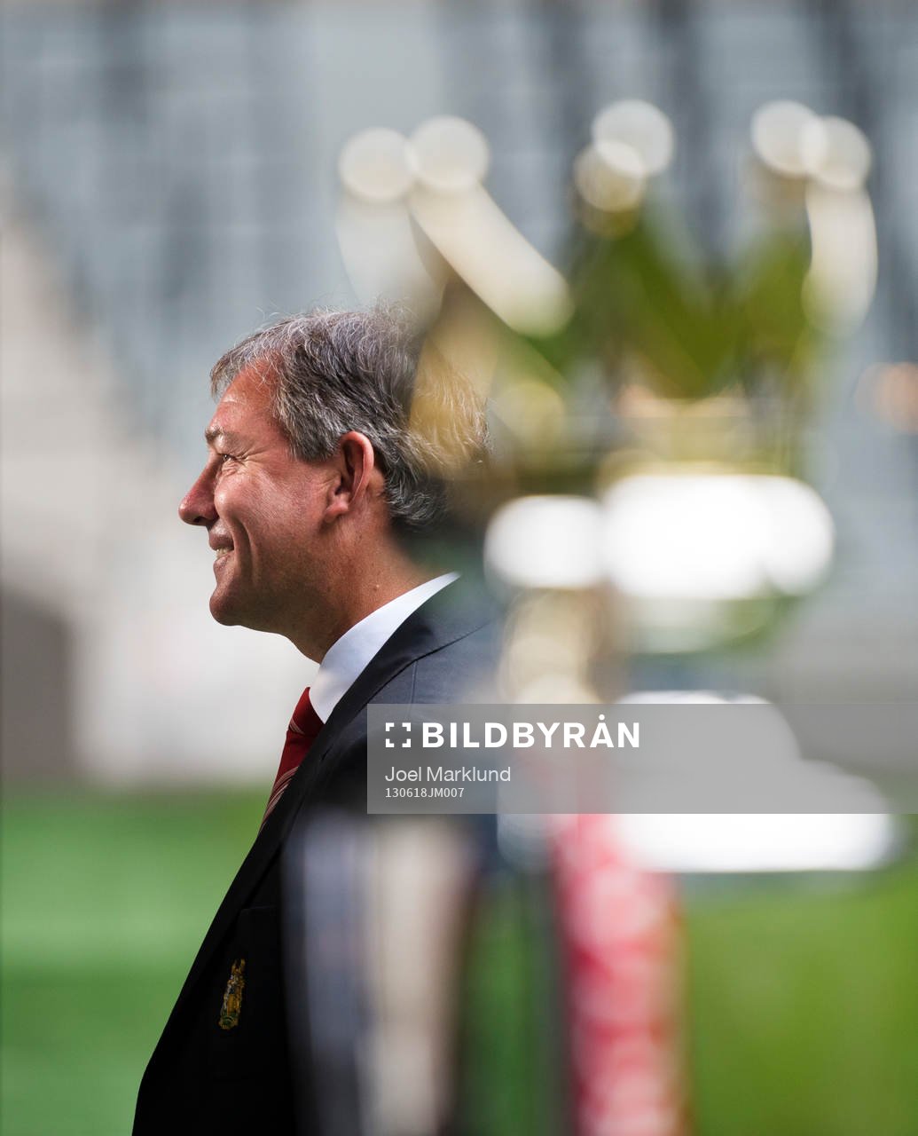 Bryan Robson under en presskonferens där det kommande mötet mellan fotbollslagen AIK och Manchester United presenterades 18 juni 2013 i Stockholm.