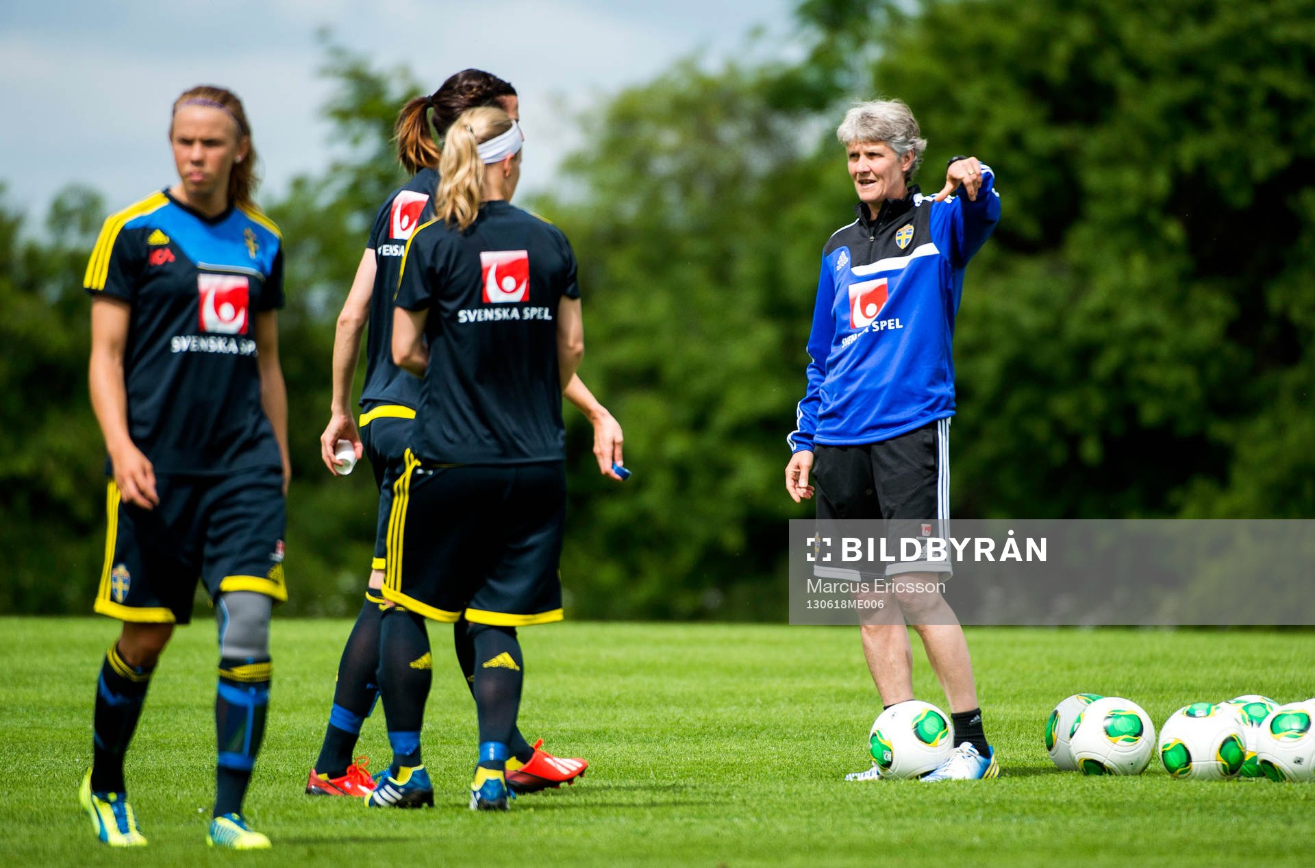 Det svenska damlandslaget tränar på Bosön. Pia Sundhage,