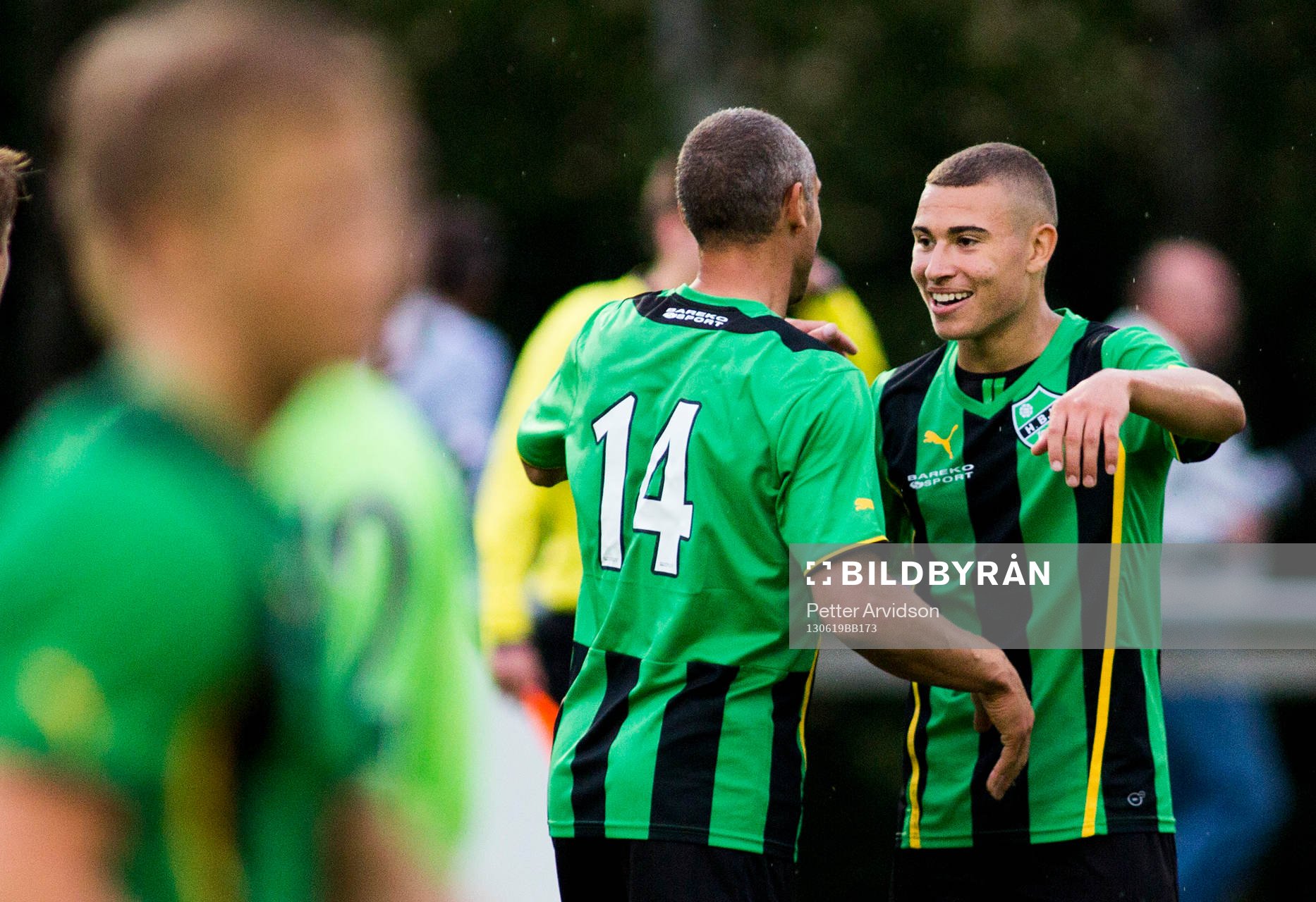Henrik Larsson, Högaborgs BK kramar om sin son Jordan