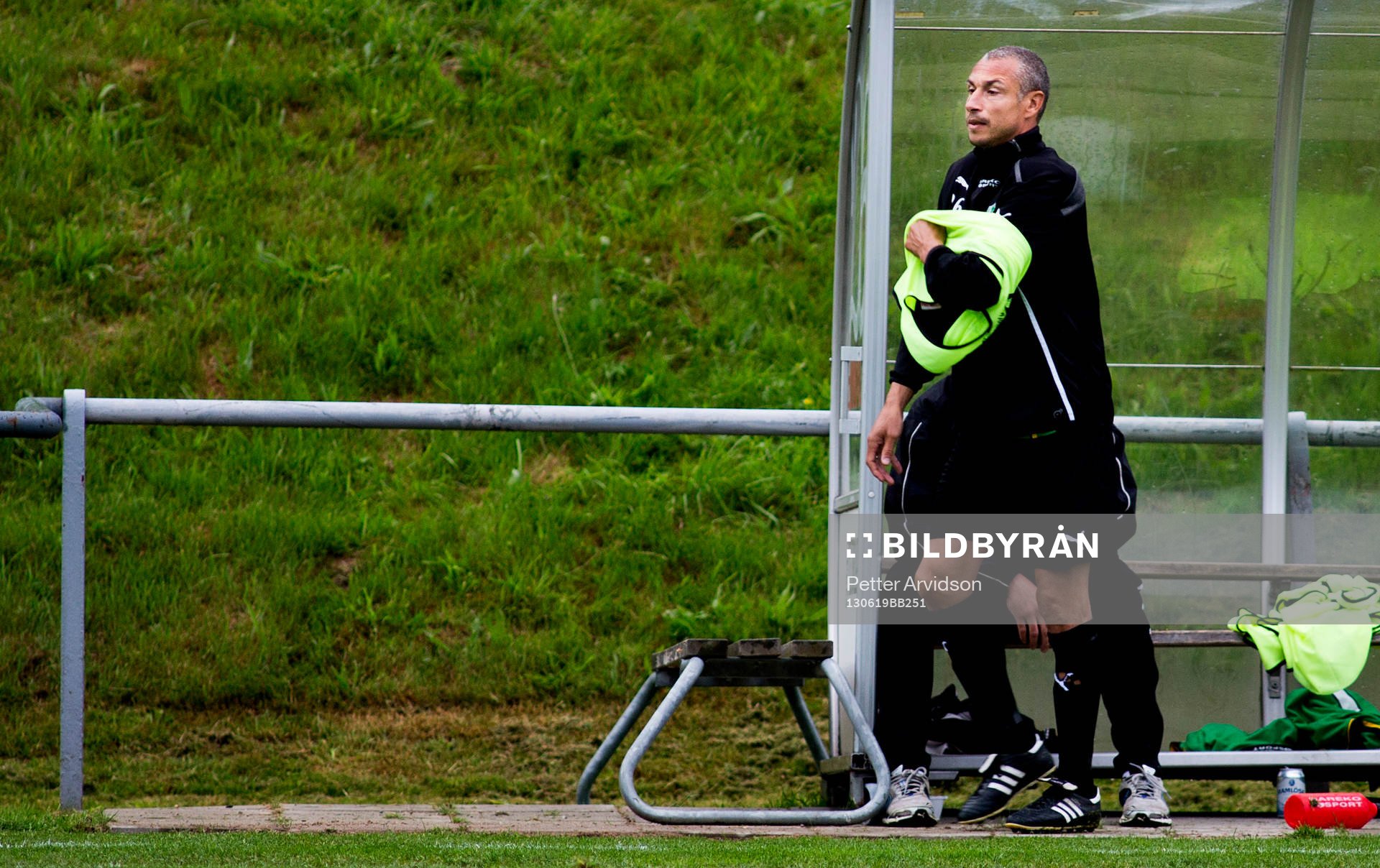 Henrik Larsson spelar en match