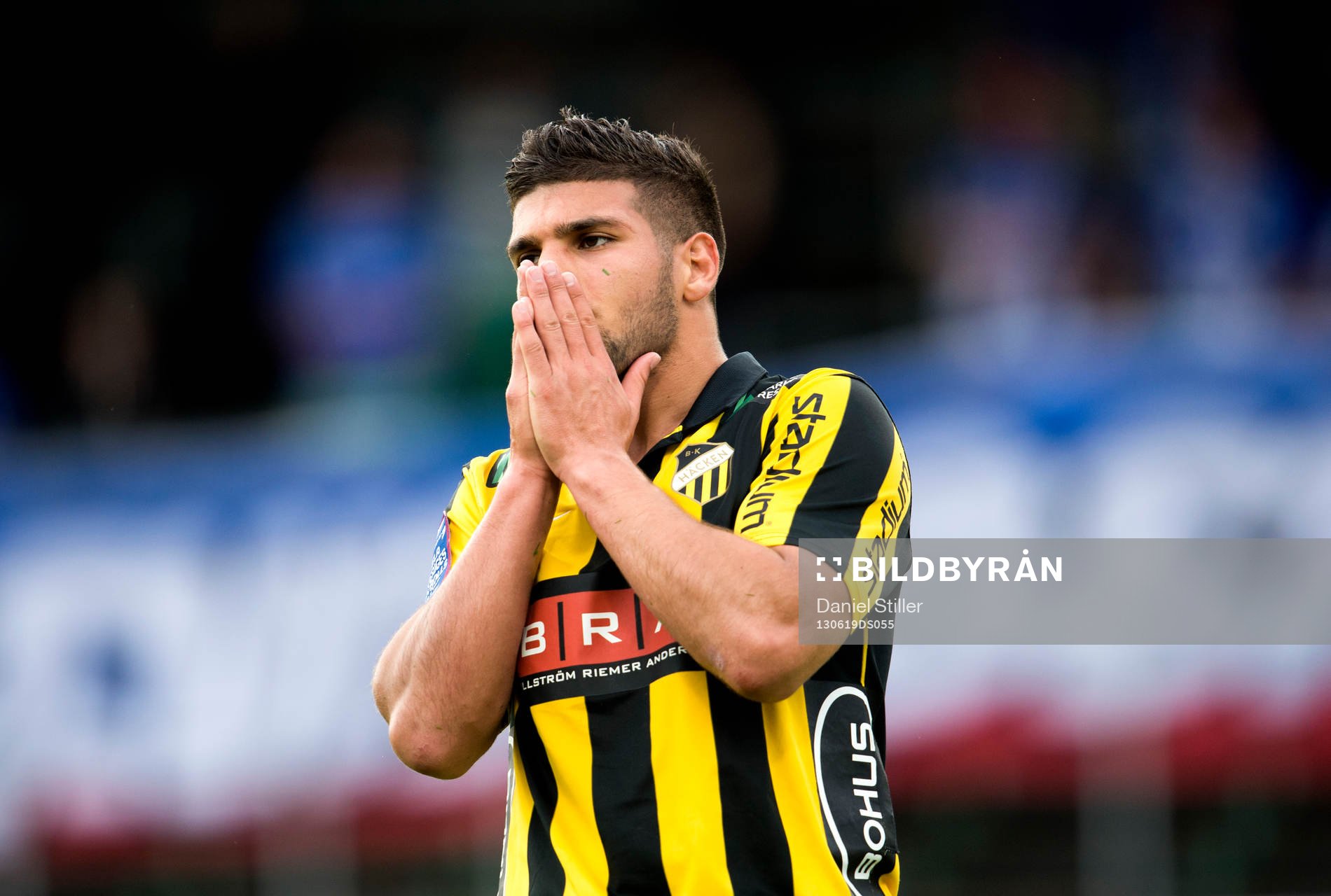 Häckens Moestafa El Kabir deppar i matchen mellan Häcken
