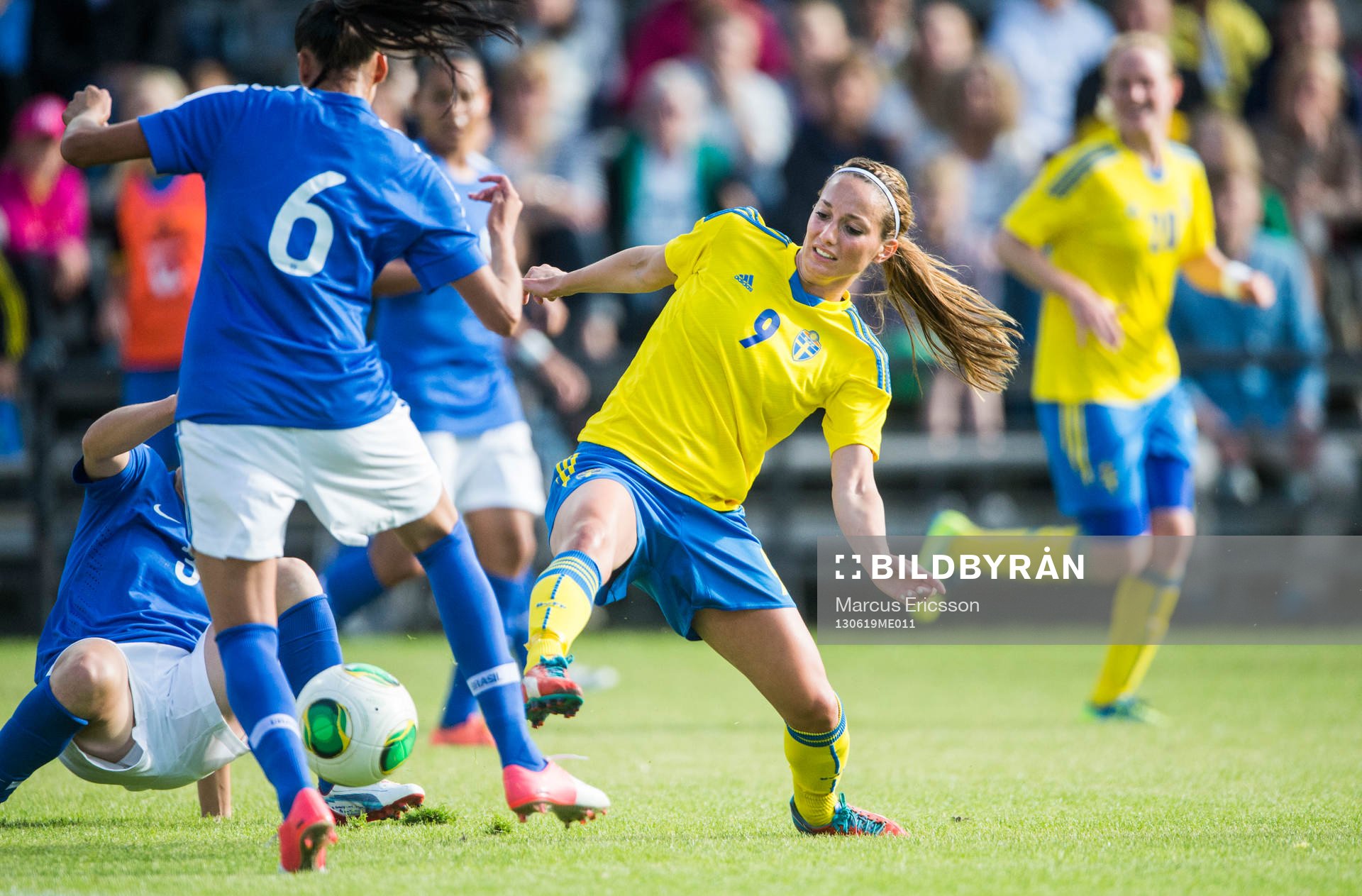 Sveriges Kosovare Asllani i träningslandskampen mellan