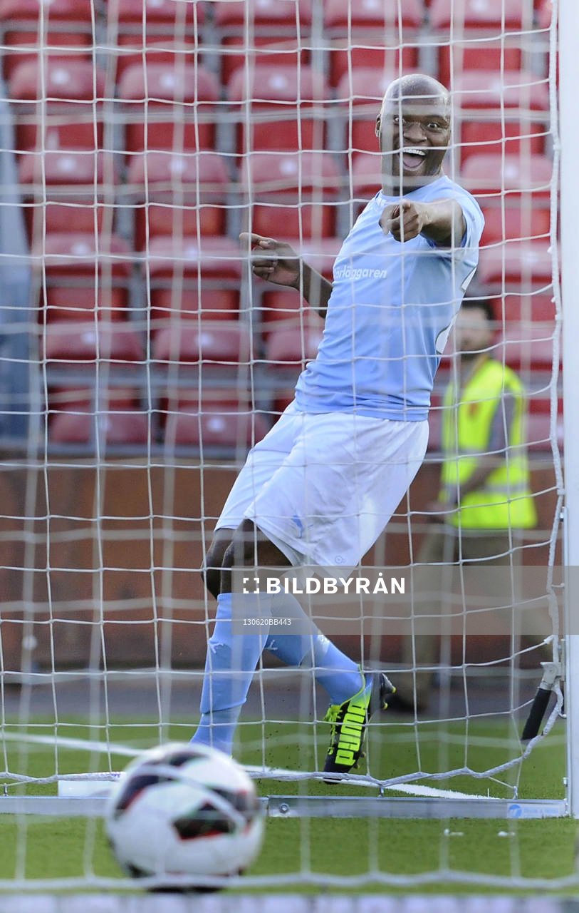 2-2 målet av Malmös nr 29 Tokelo Rantie
