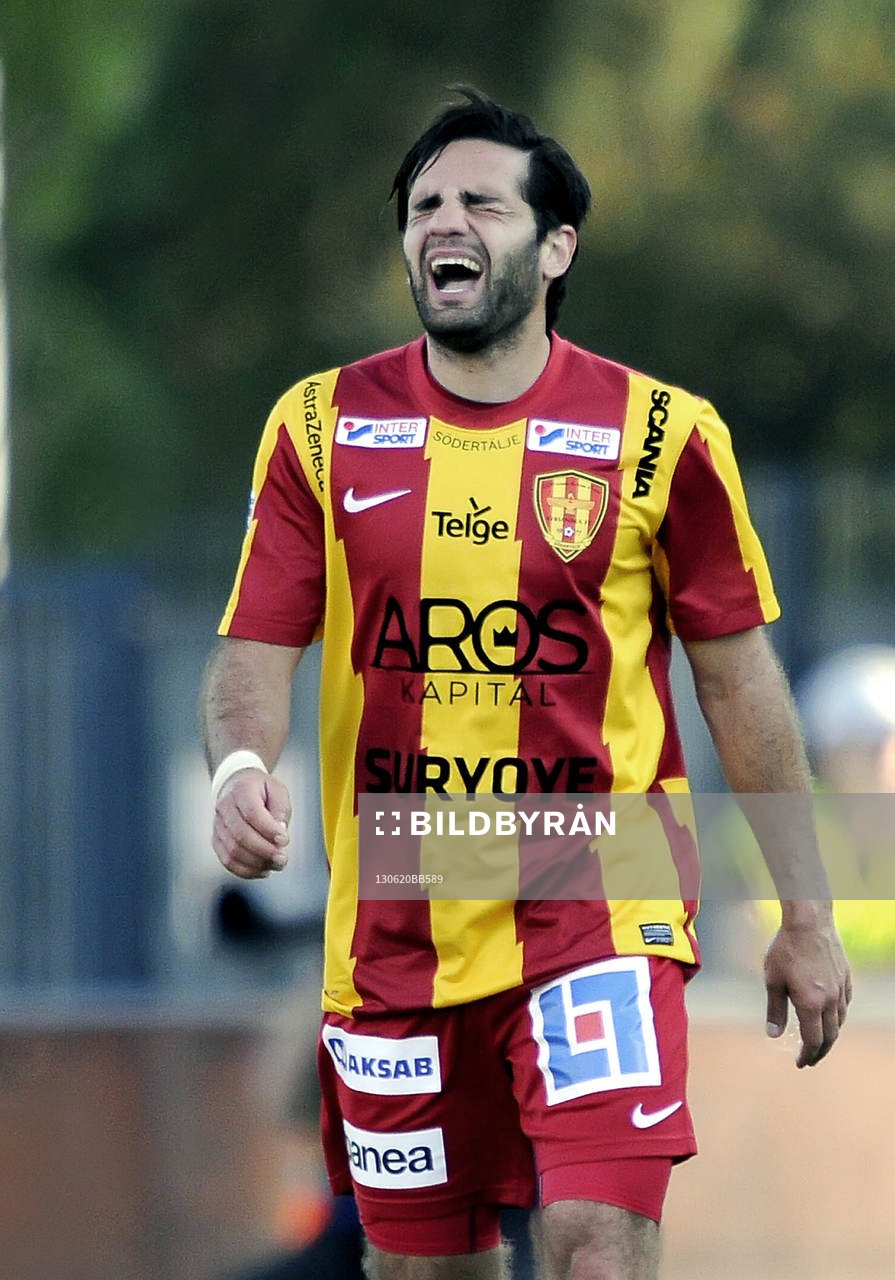 Syrianska nr 25 Christian Demirtas skriker
