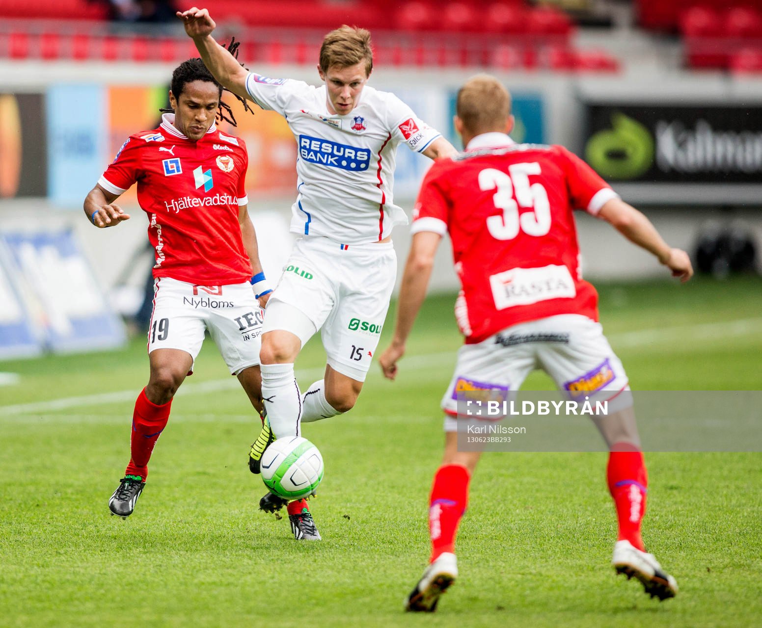 Fotboll, Allsvenskan, Kalmar FF - Helsingborg IF: Jonathan Mcdonald, Kalmar FF, Emil Krafth, Helsingborgs IF, Rasmus Sjöstedt, Kalmar FF,