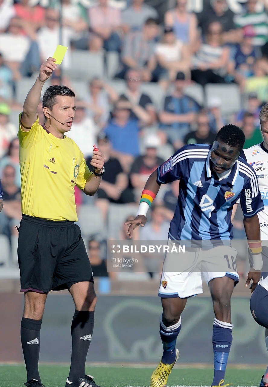 Djurgårdens nr 18 Daniel Amartey fick gulkort