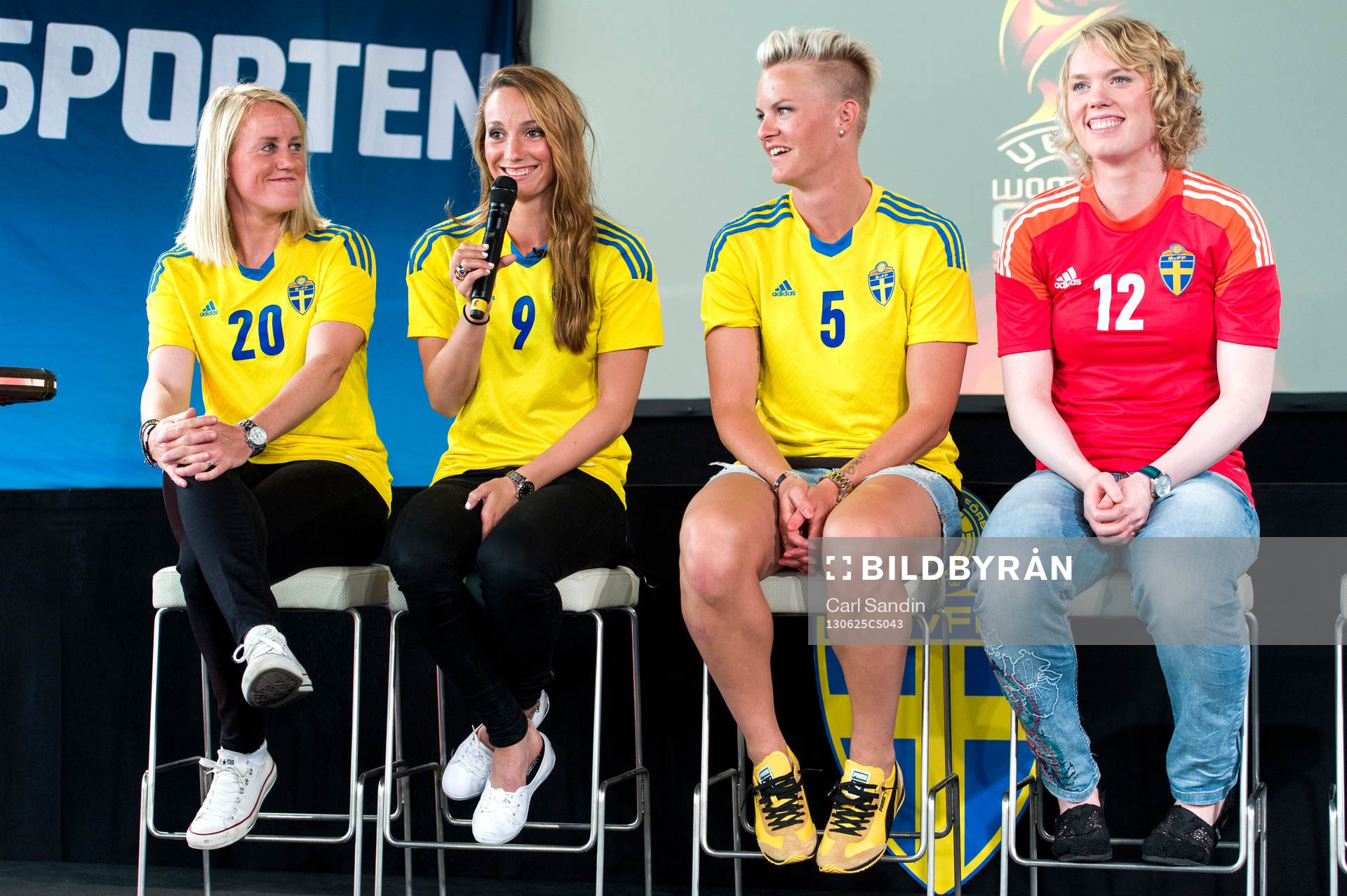 Sveriges Marie Hammarström, Kosovare Asllani, Nilla