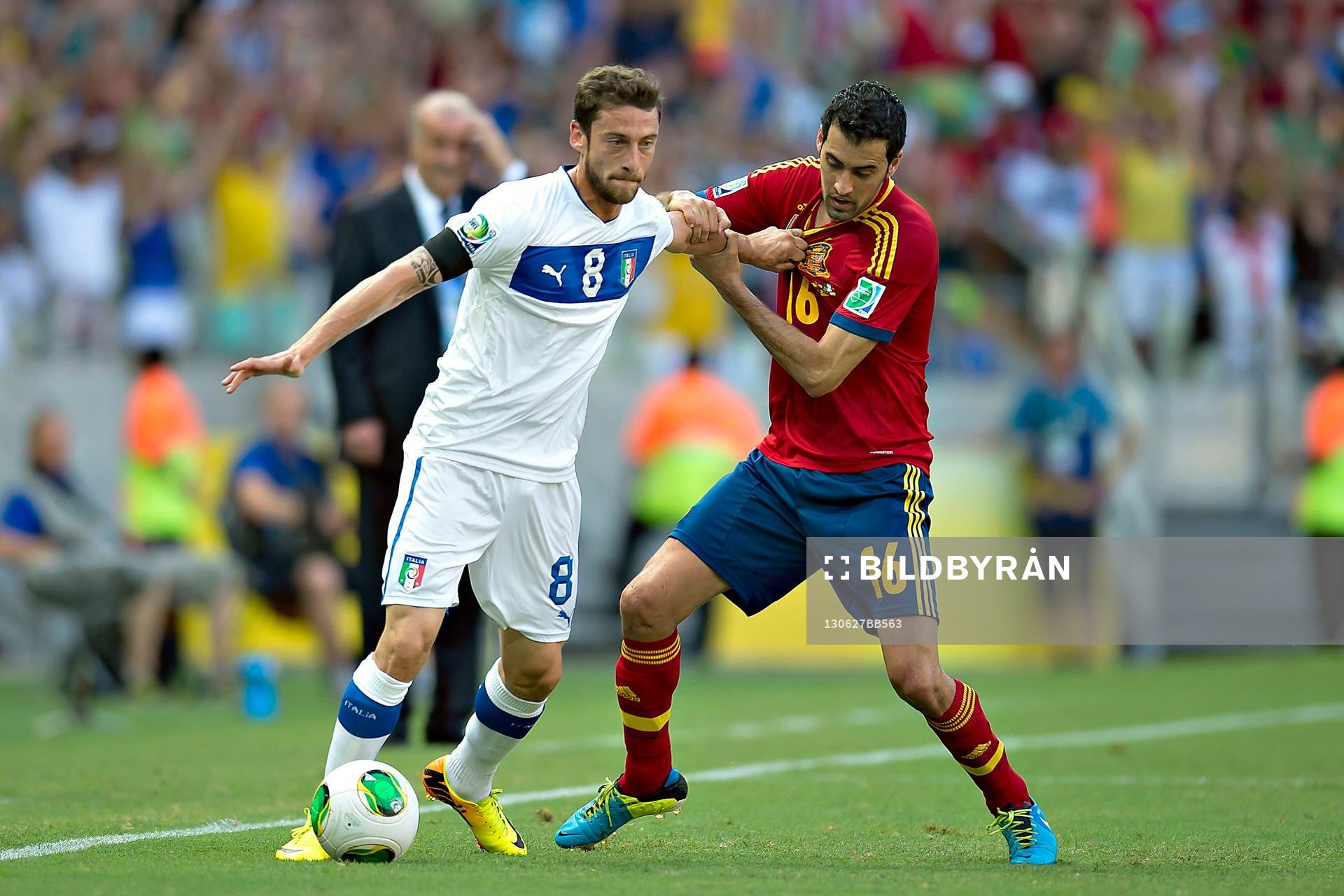 Fotboll, Confederations Cup, Spanien - Italien: Claudio Marchisio / Sergio Busquets - 27.06.2013 - Espagne / Italie - 1/2Finale Coupe des Confederations 2013