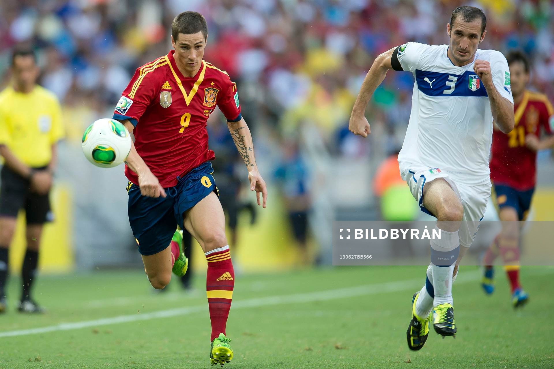 Fotboll, Confederations Cup, Spanien - Italien: Fernando TORRES / Giorgio Chiellini - 27.06.2013 - Espagne / Italie - 1/2Finale Coupe des Confederations 2013