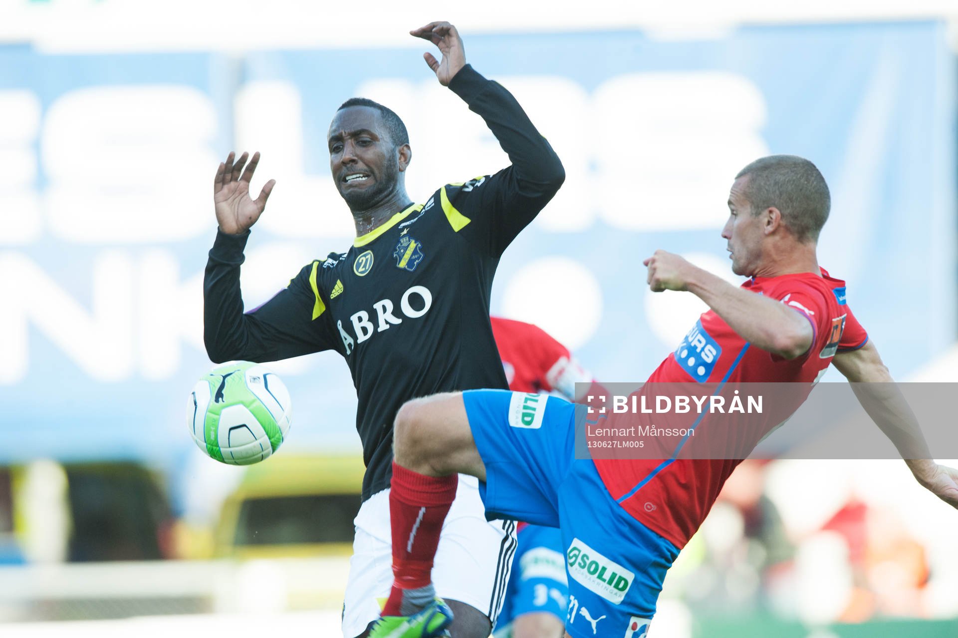 Henok Goitom, AIK, och Christoffer Andersson, Helsingborg