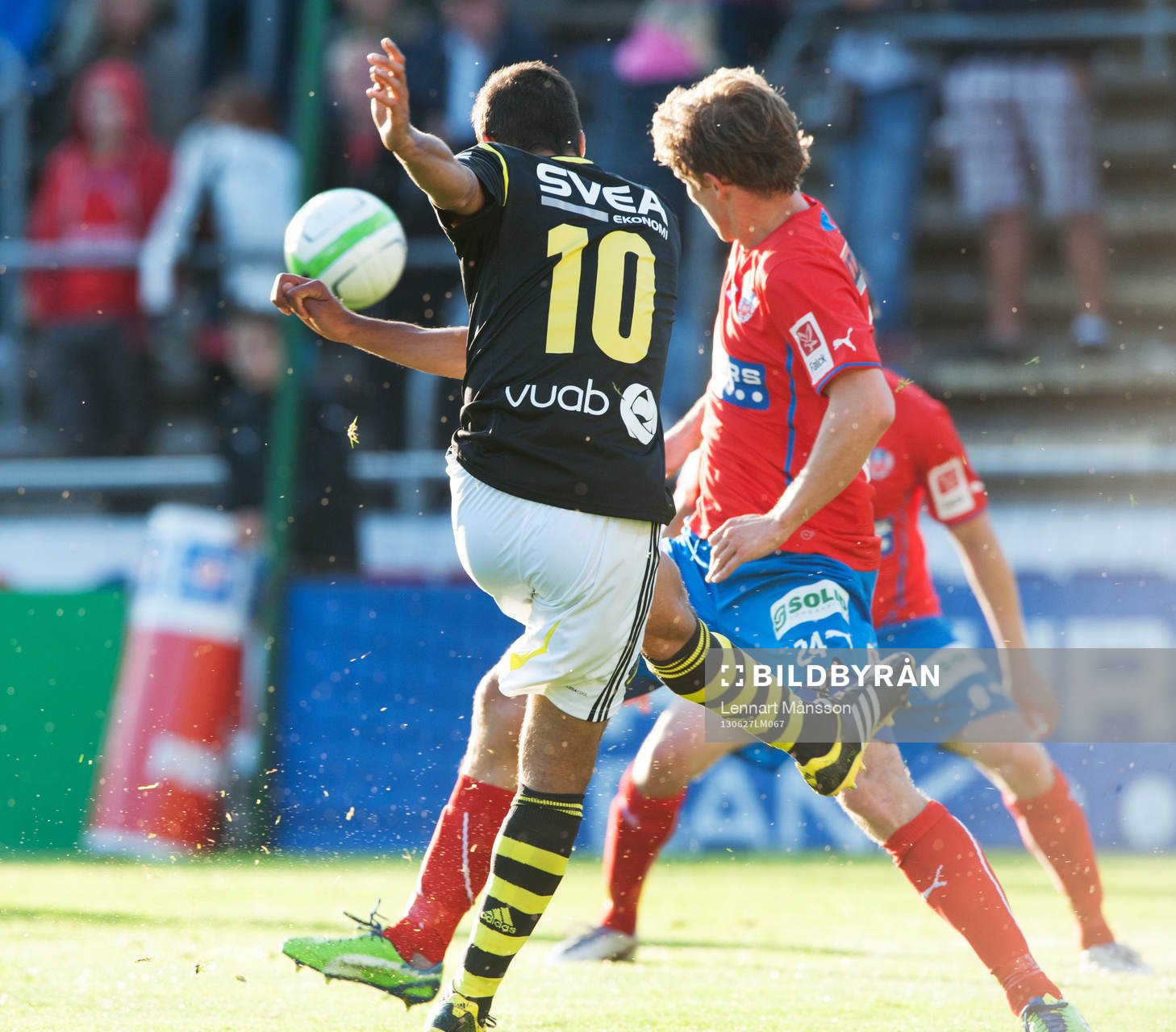 Skott, Celso Borges, AIK