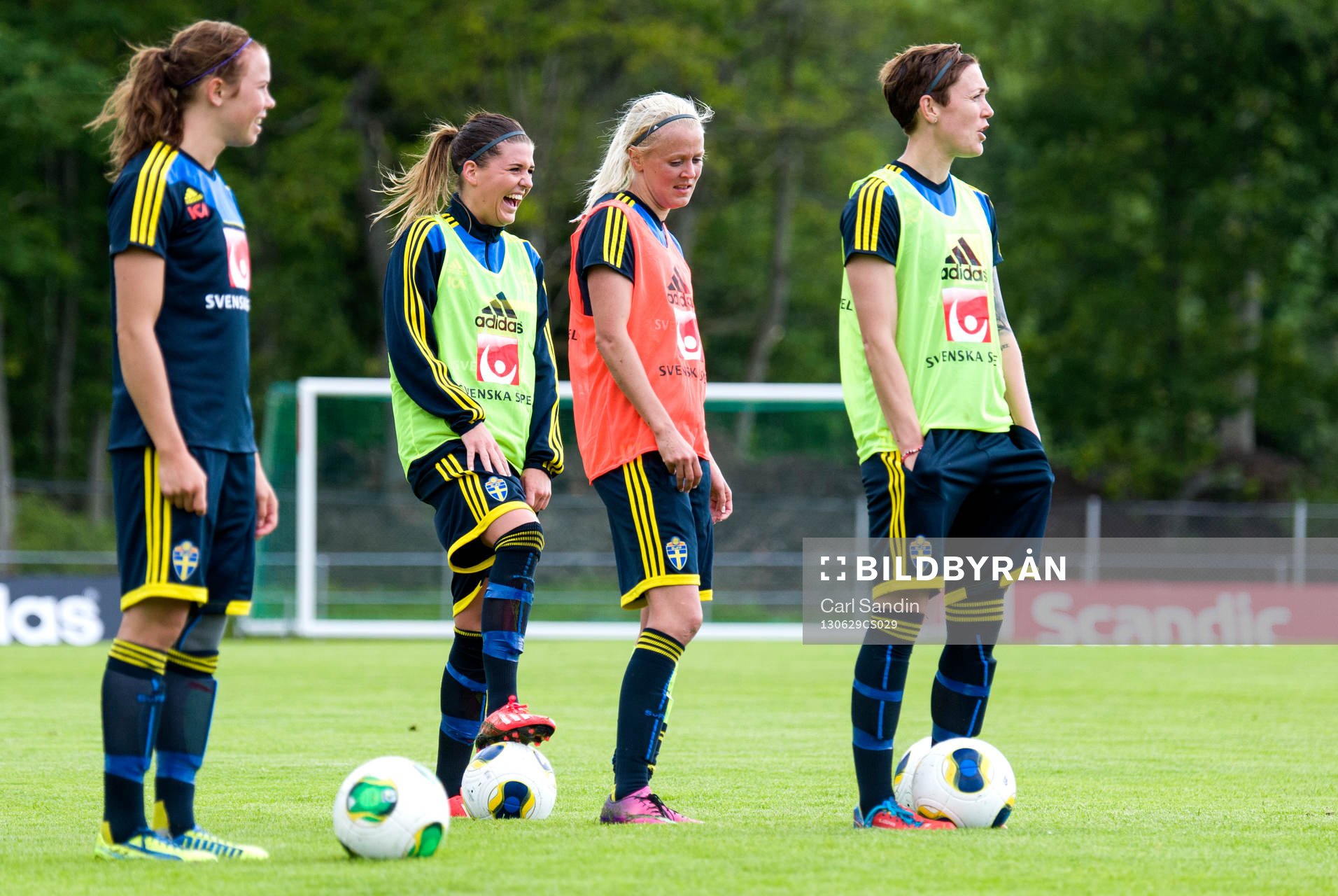 Sveriges Jessica Samuelsson, Olivia Schough, Josefine