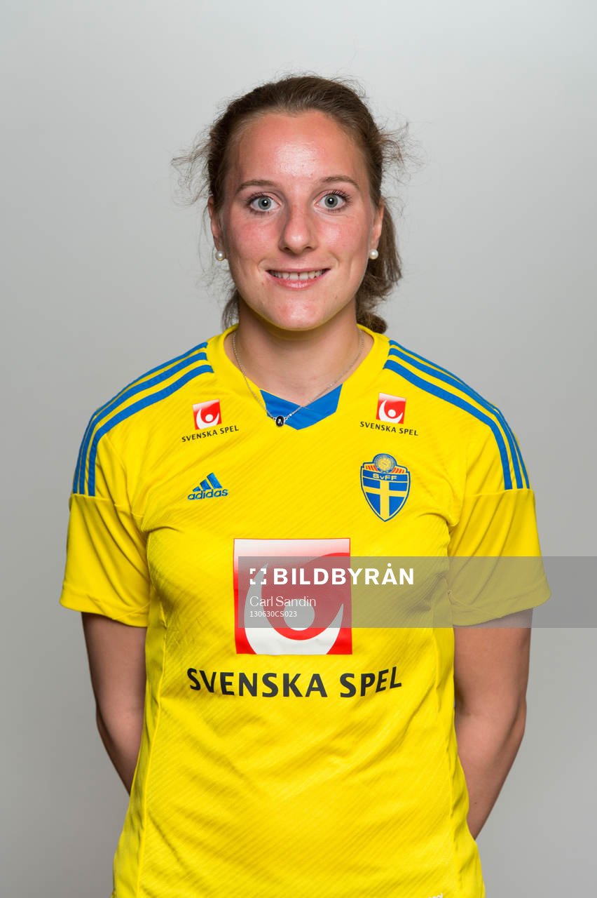 Sveriges Antonia Göransson fotograferas inför dam-EM den 30 juni 2013 i Stenungsund.