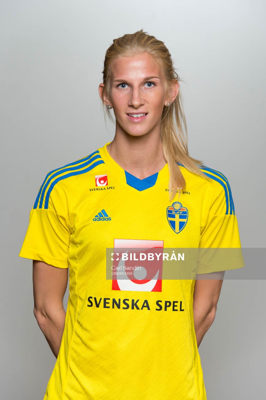 Sveriges Sofia Jakobsson fotograferas