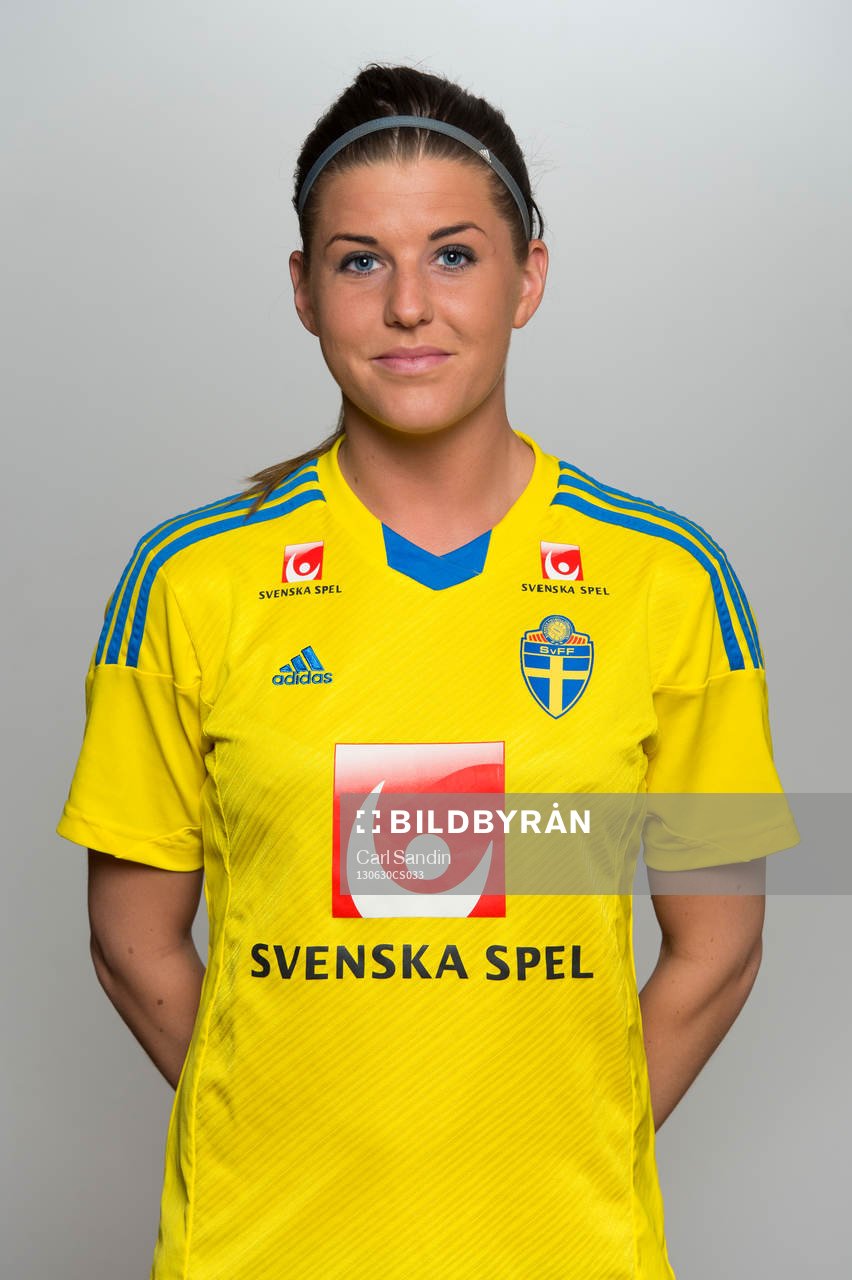 Sveriges Olivia Schough fotograferas