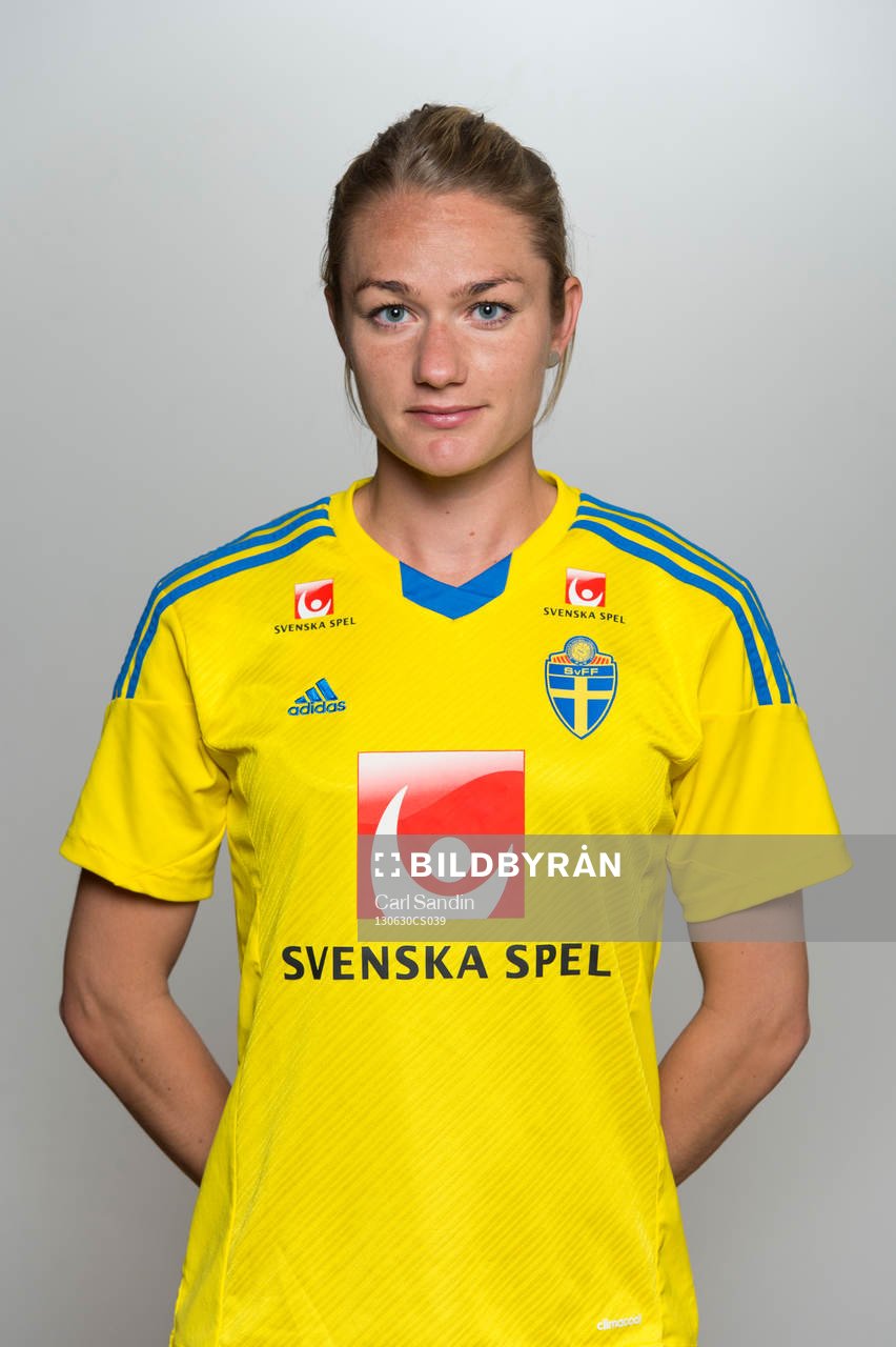 Sveriges Stina Segerström fotograferas