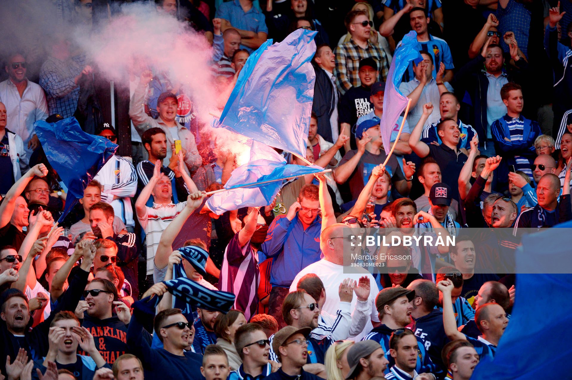 Djurgårdsklacken i matchen mellan Djurgården och Öster den 30 juni 2013 i Stockholm.