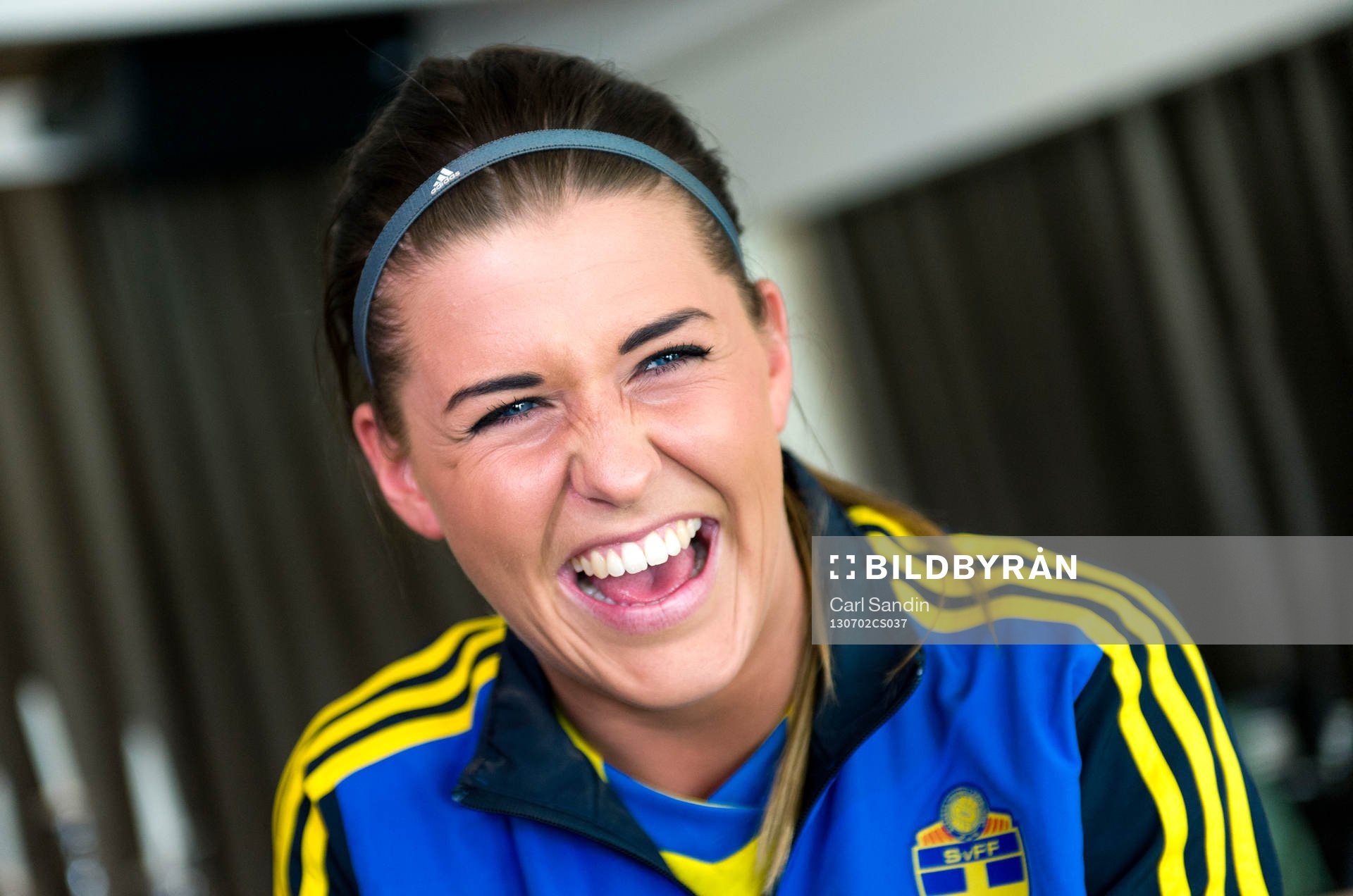 Sveriges Olivia Schough skrattar mycket