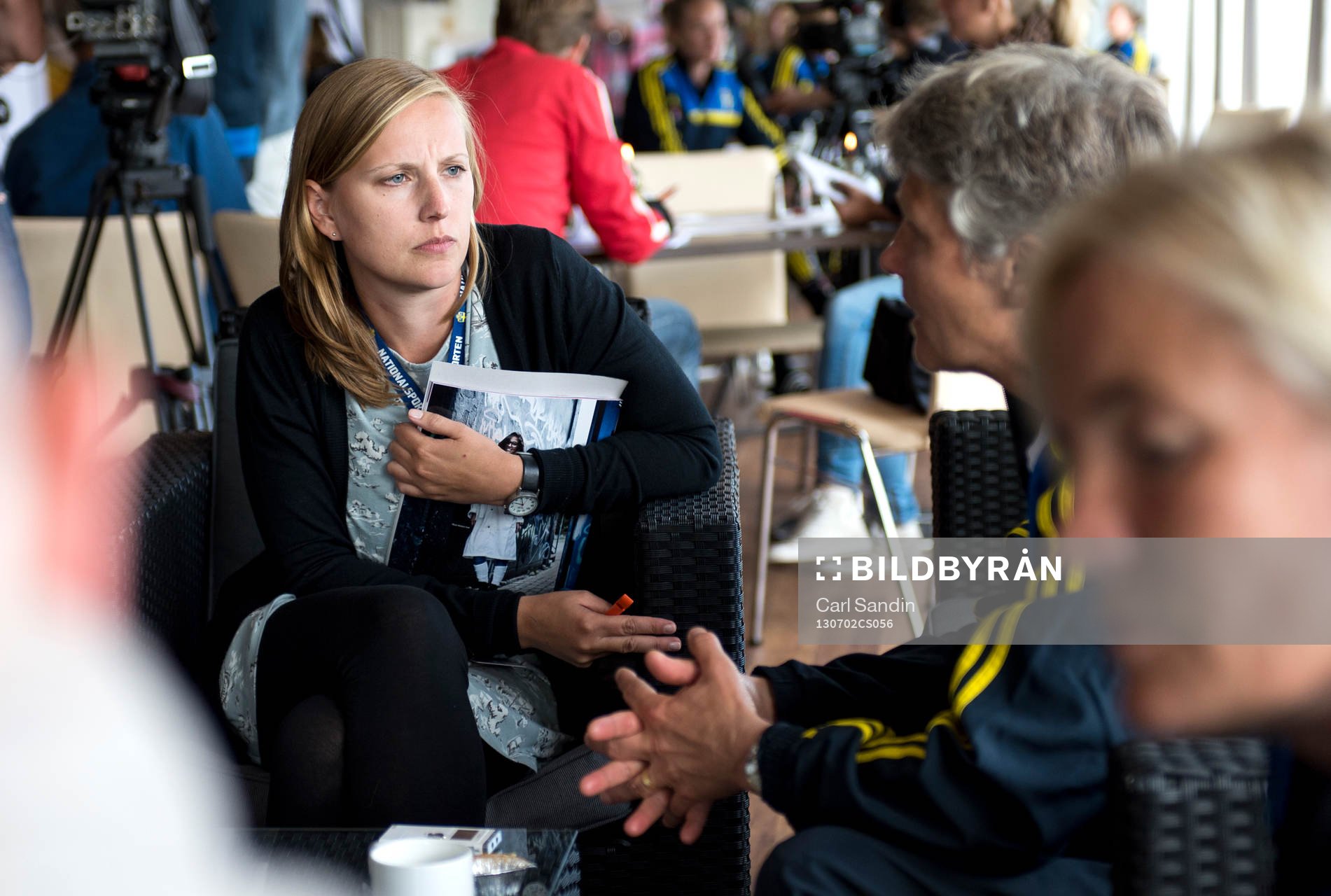 Johanna Reimers, journalist på Expressen, intervjuar Pia