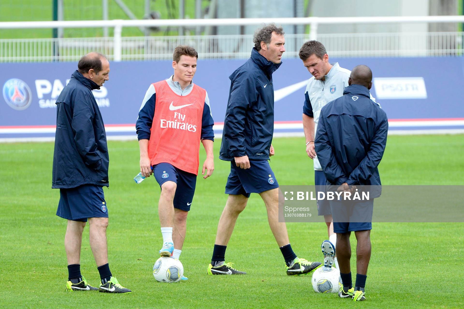 Fotboll, Träning, Paris Saint Germain: Jean Louis GASSET / Kevin GAMEIRO / Laurent BLANC / Nicolas DOUCHEZ / Claude MAKELELE - 03.07.2013 - Entrainement du Paris Saint Germain -Centre Technique du Football - Clairefontaine-