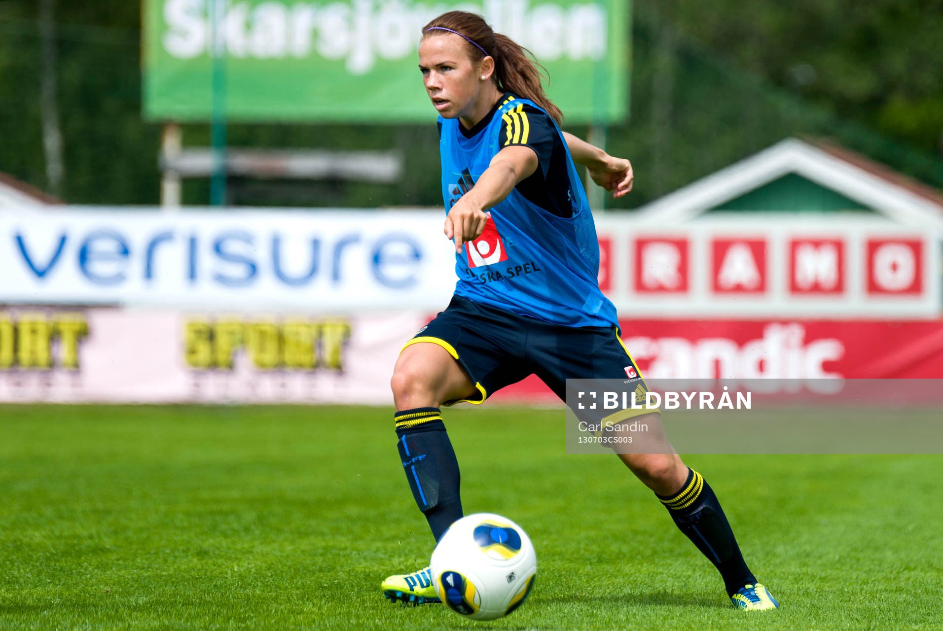 Jessica Samuelsson med bollen