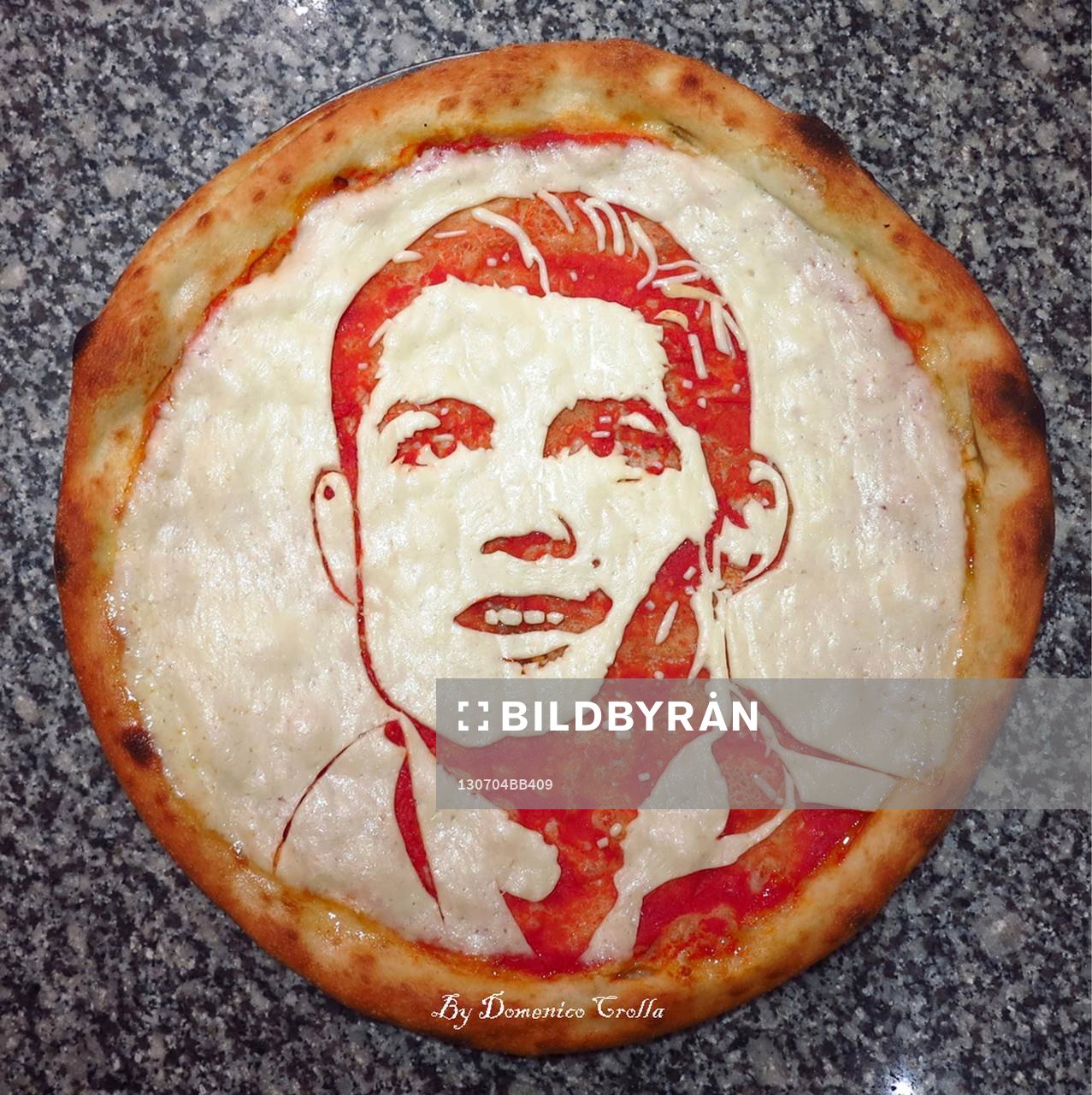 Cristiano Ronaldo - 03.07.2013 - Pizza avec le portrait de