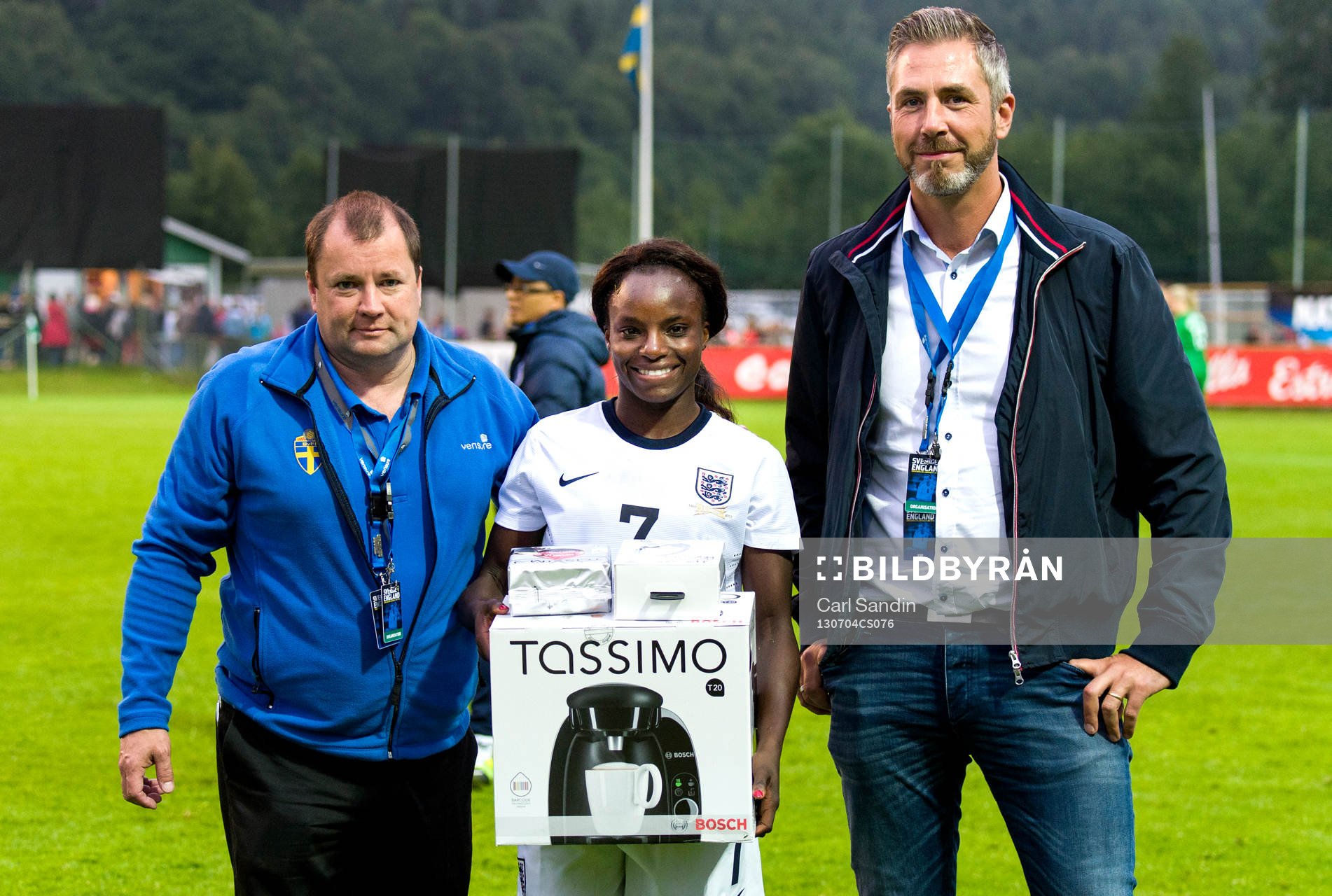 Matchens lirare från England, Eniola Aluko, utses