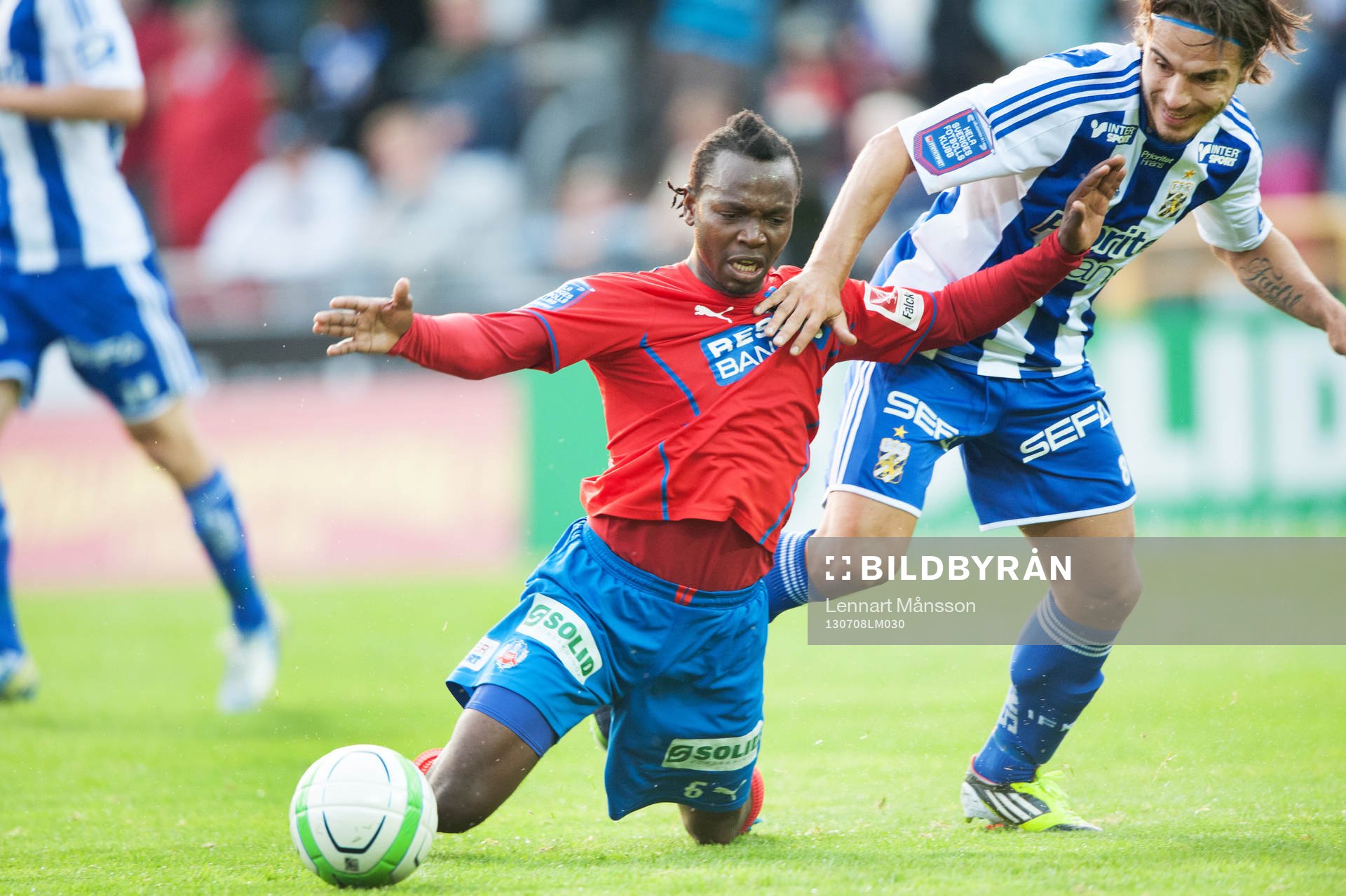 Nordin Gerzic, IFK Göteborg, river ner May Mahlandu,