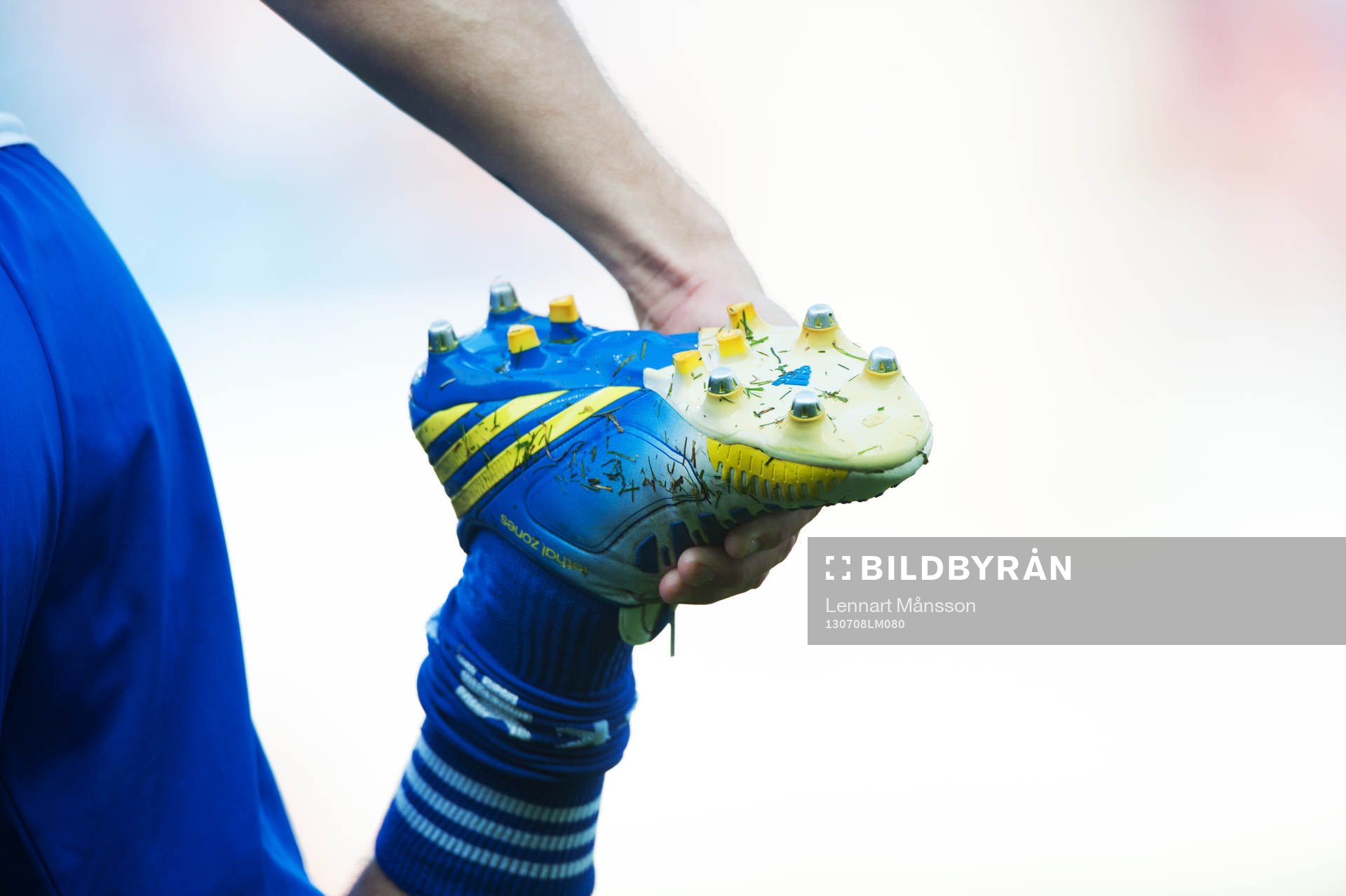 Streching, fotbollssko Adidas, dubbar, i